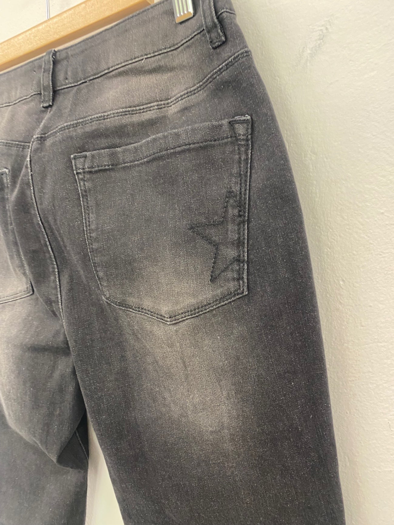 Fabulous Hush Skinny Jeans classic quality UK12 Black wash CH600