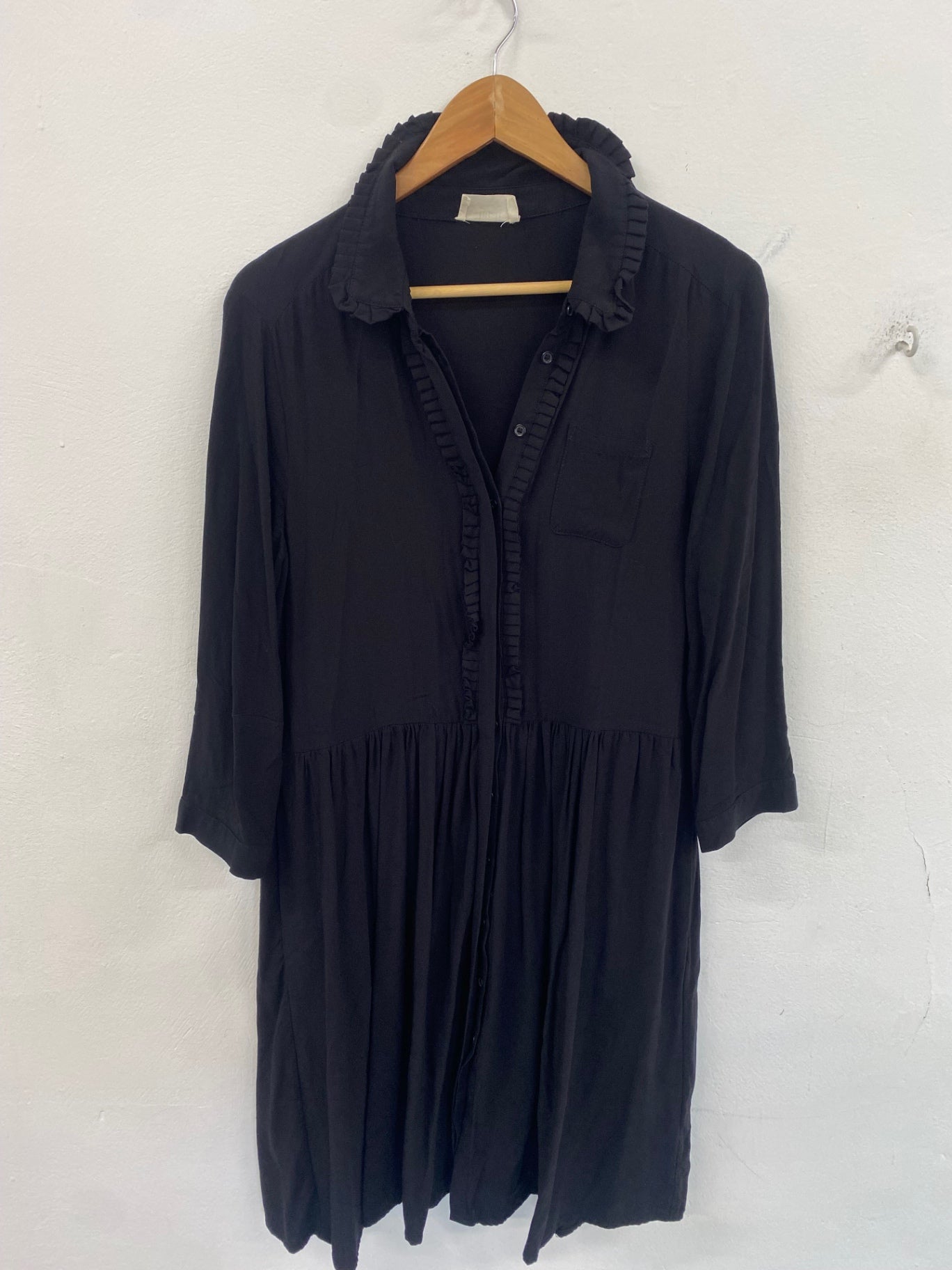 Gorgeous Hush ruffled shirt dress black UK10 soft summer Mediterranean chic CH600
