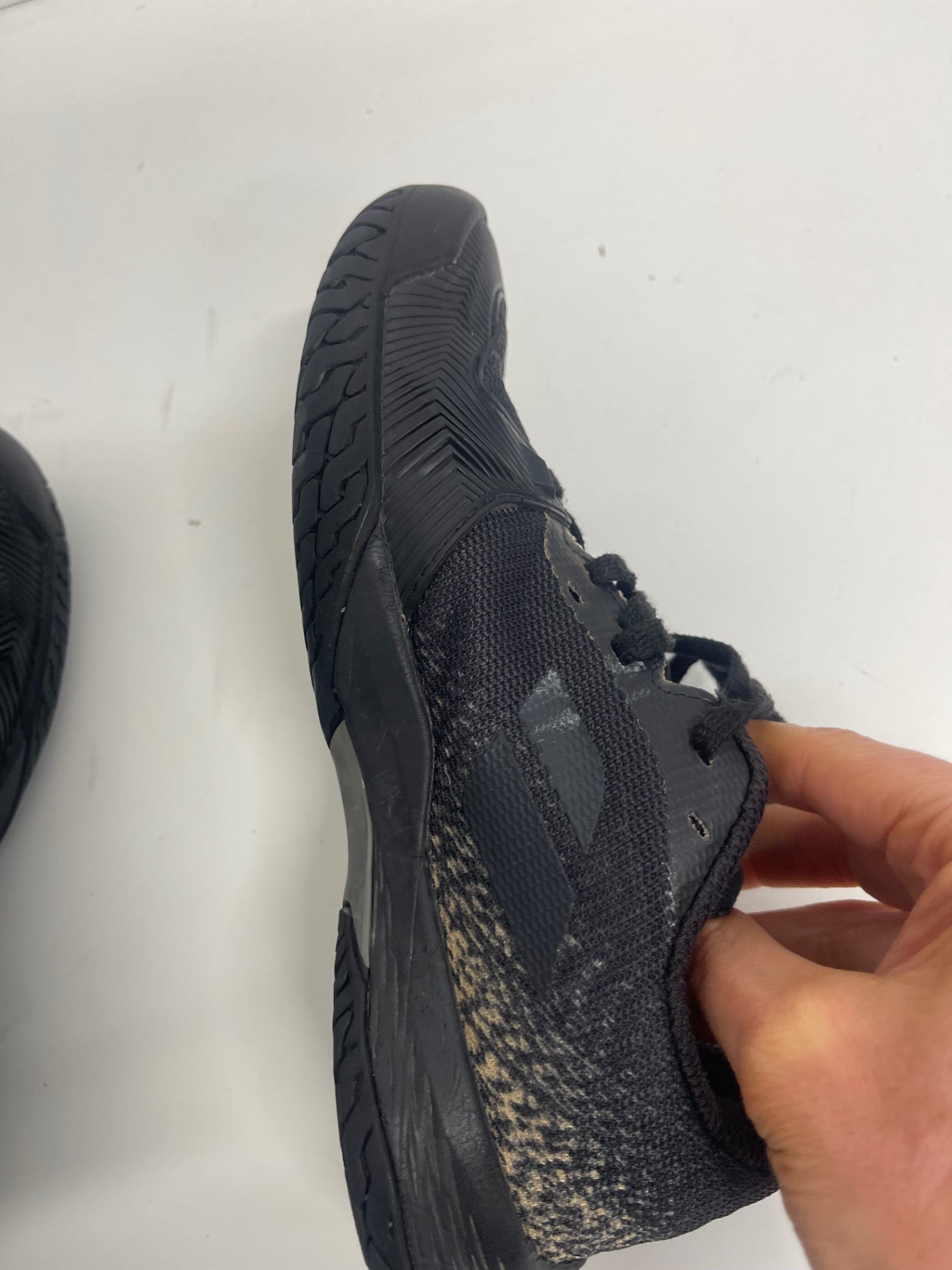 Fabulous BABOLAT Jet Mach 3 Sneakers UK2.5 Black CH601
