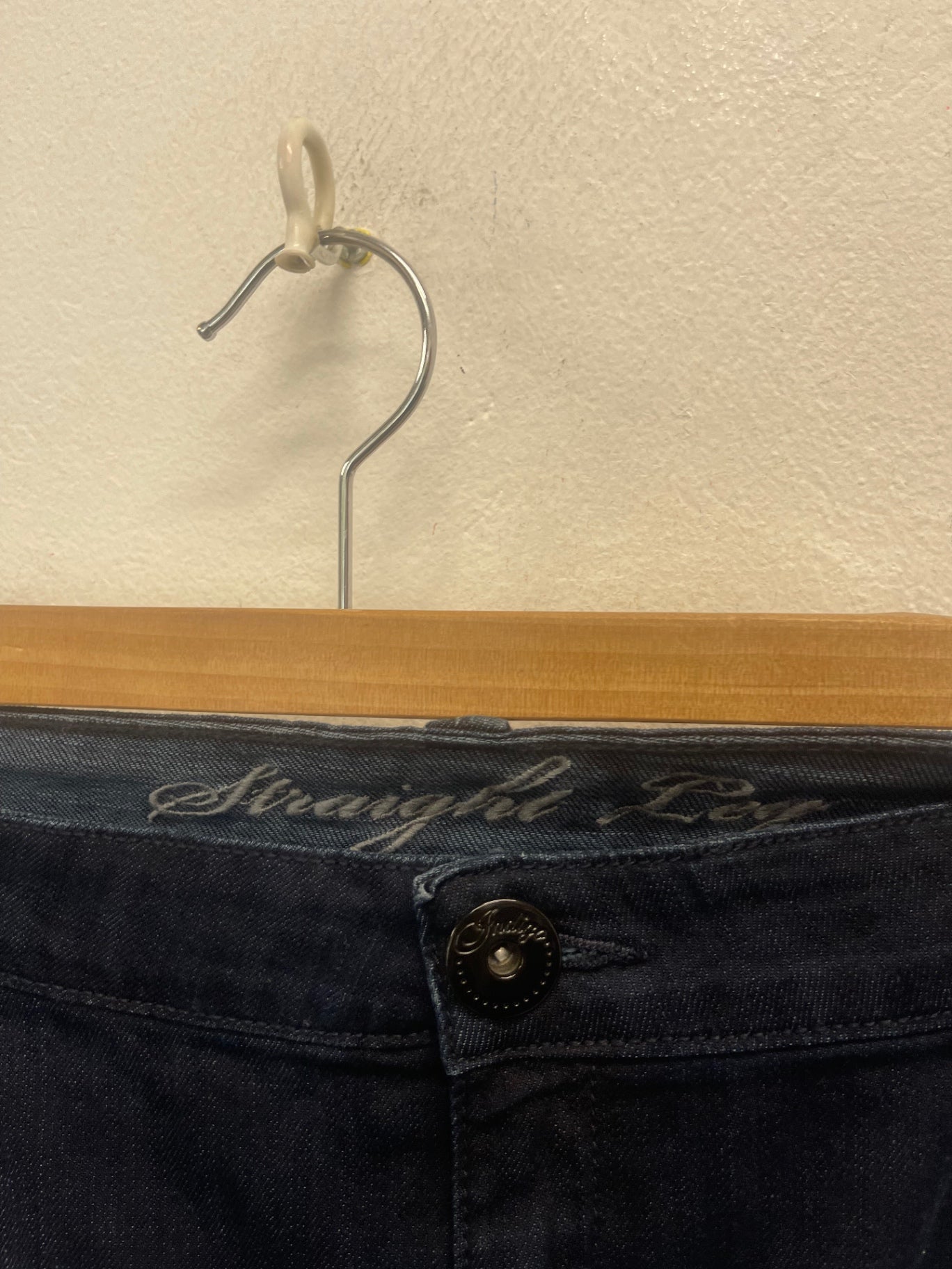Fabulous M&S Indigo Straight Leg jeans UK22 Dark Blue AS602