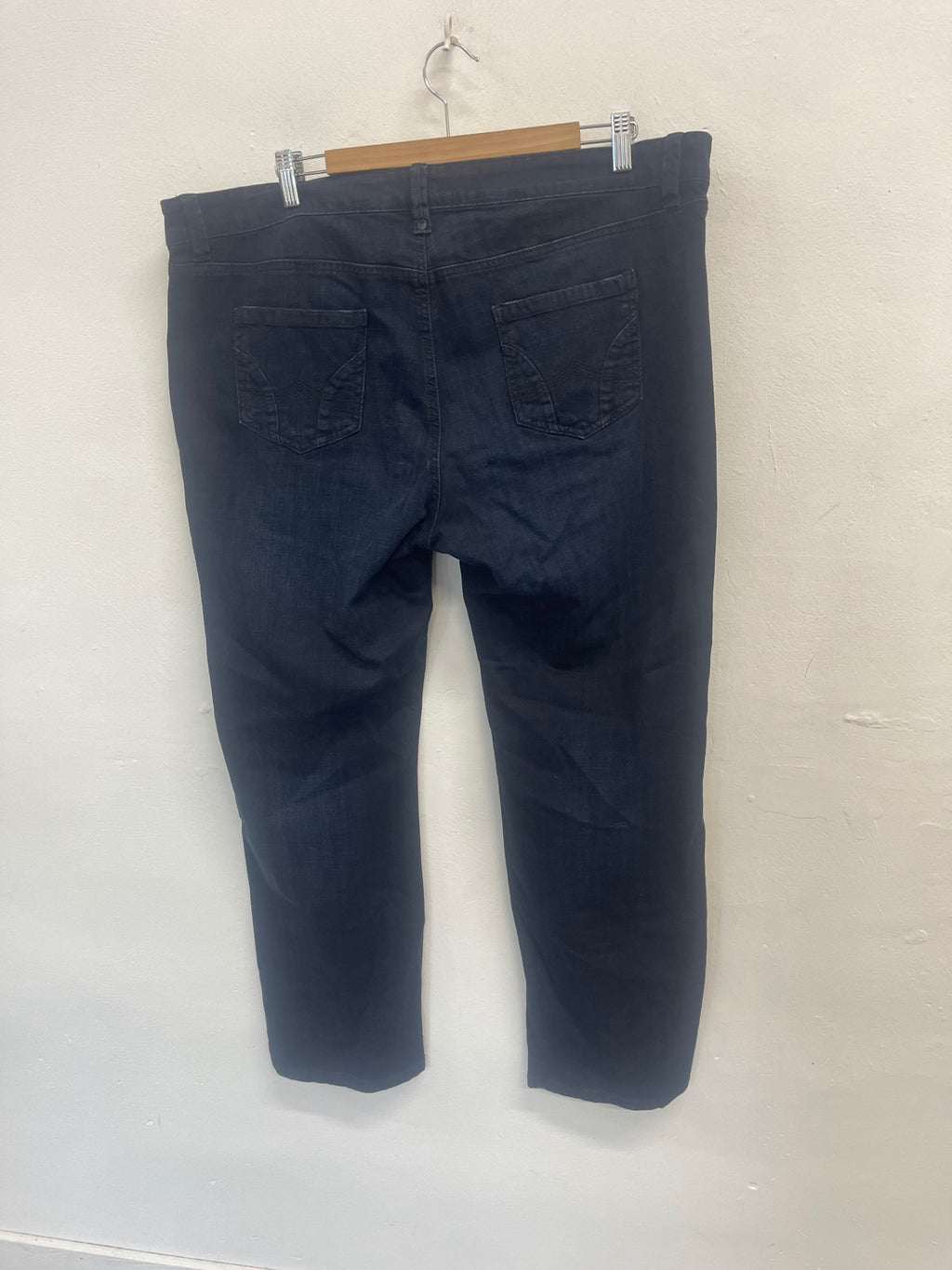 Fabulous M&S Indigo Straight Leg jeans UK22 Dark Blue AS602