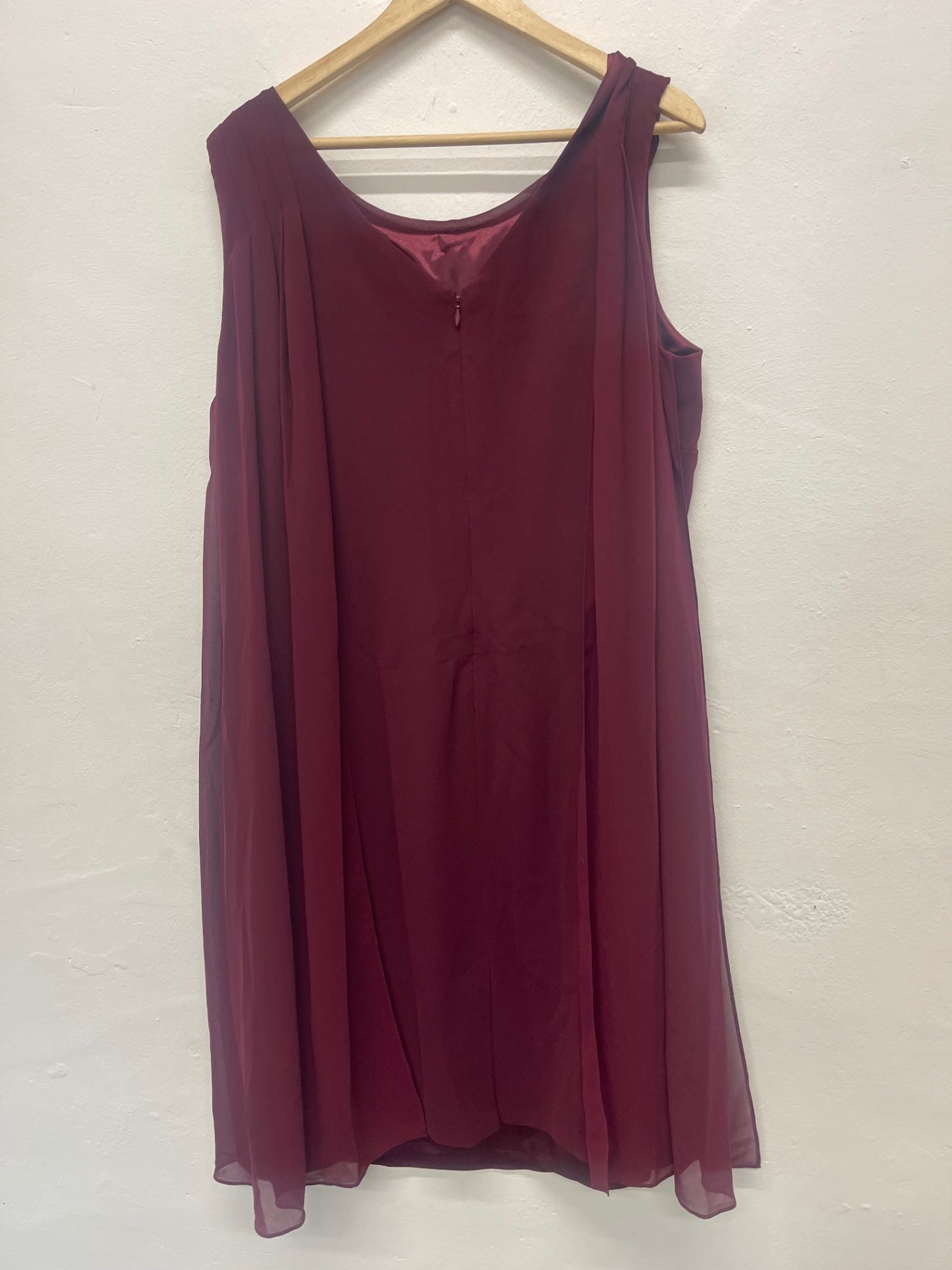 Fabulous Jacques Vert occasion event Dress UK18 Burgundy Elegant AS602