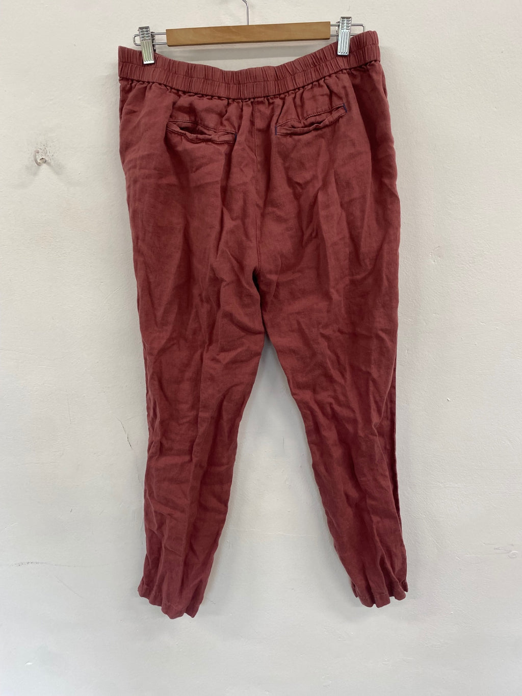 Fab white stuff red faded trousers linen summer Uk12 DF583