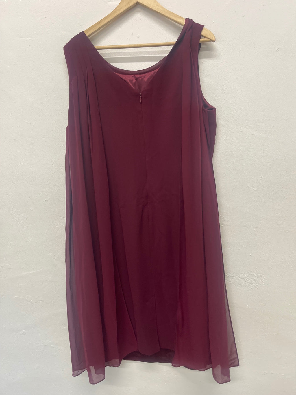Fabulous Jacques Vert occasion event Dress UK18 Burgundy Elegant AS602