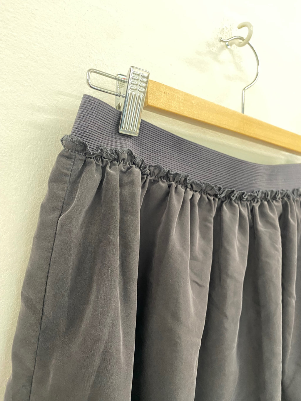 Gorgeous Hush mini skirt black M soft charcoal 
