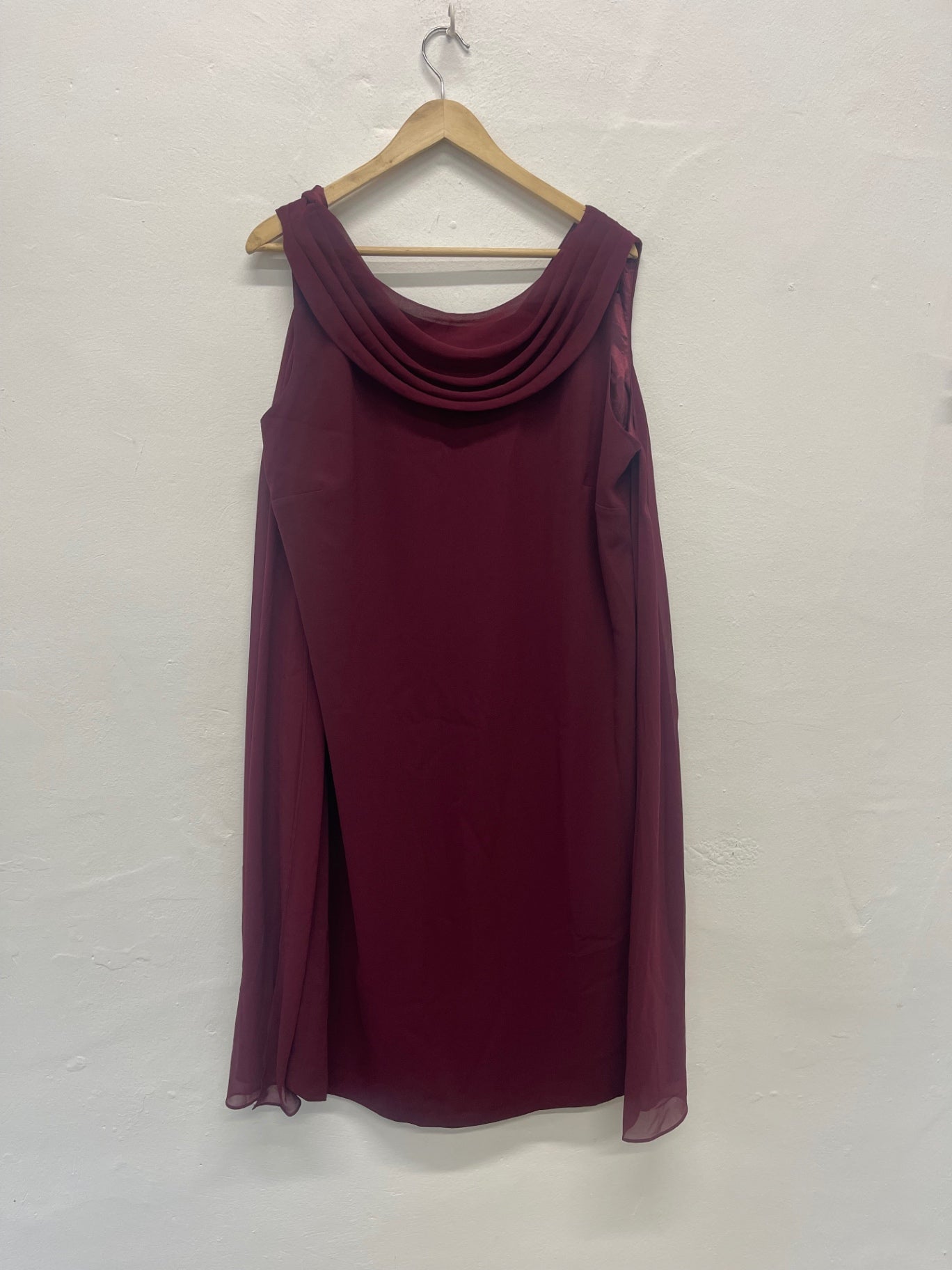 Fabulous Jacques Vert occasion event Dress UK18 Burgundy Elegant AS602