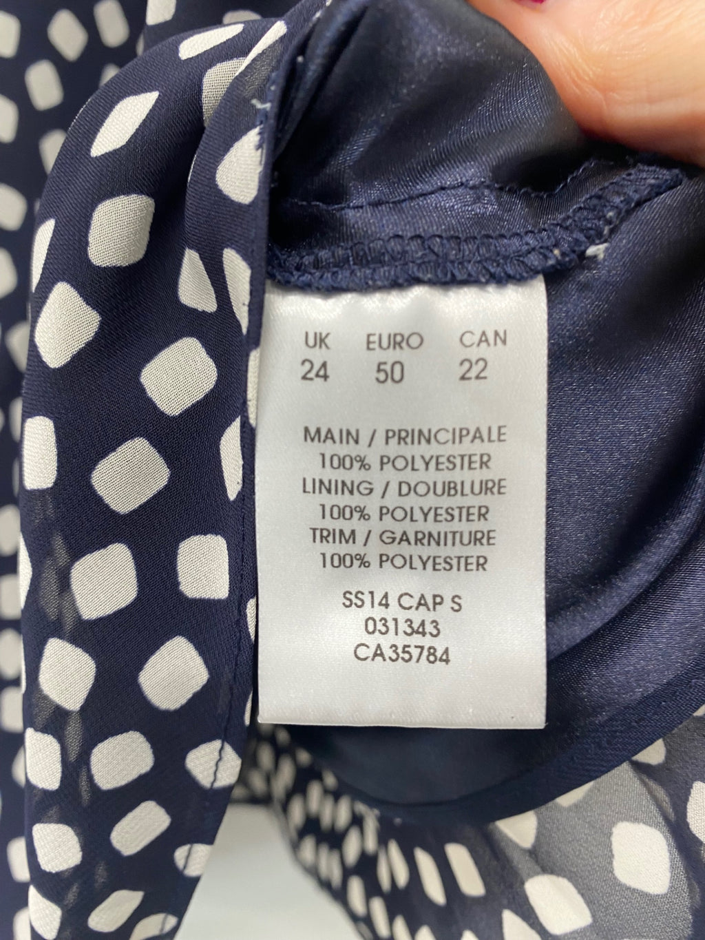 Fabulous JACQUES VERT occasion party Suit UK 22 Navy blue and white AS602