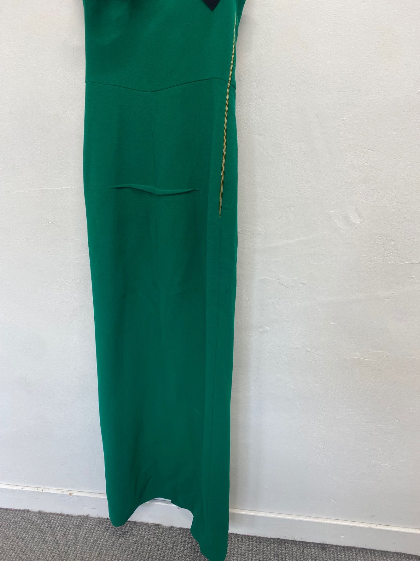 Fabulous ROLAND MOURET asymmetric Evening Dress UK12 emerald Green JW603