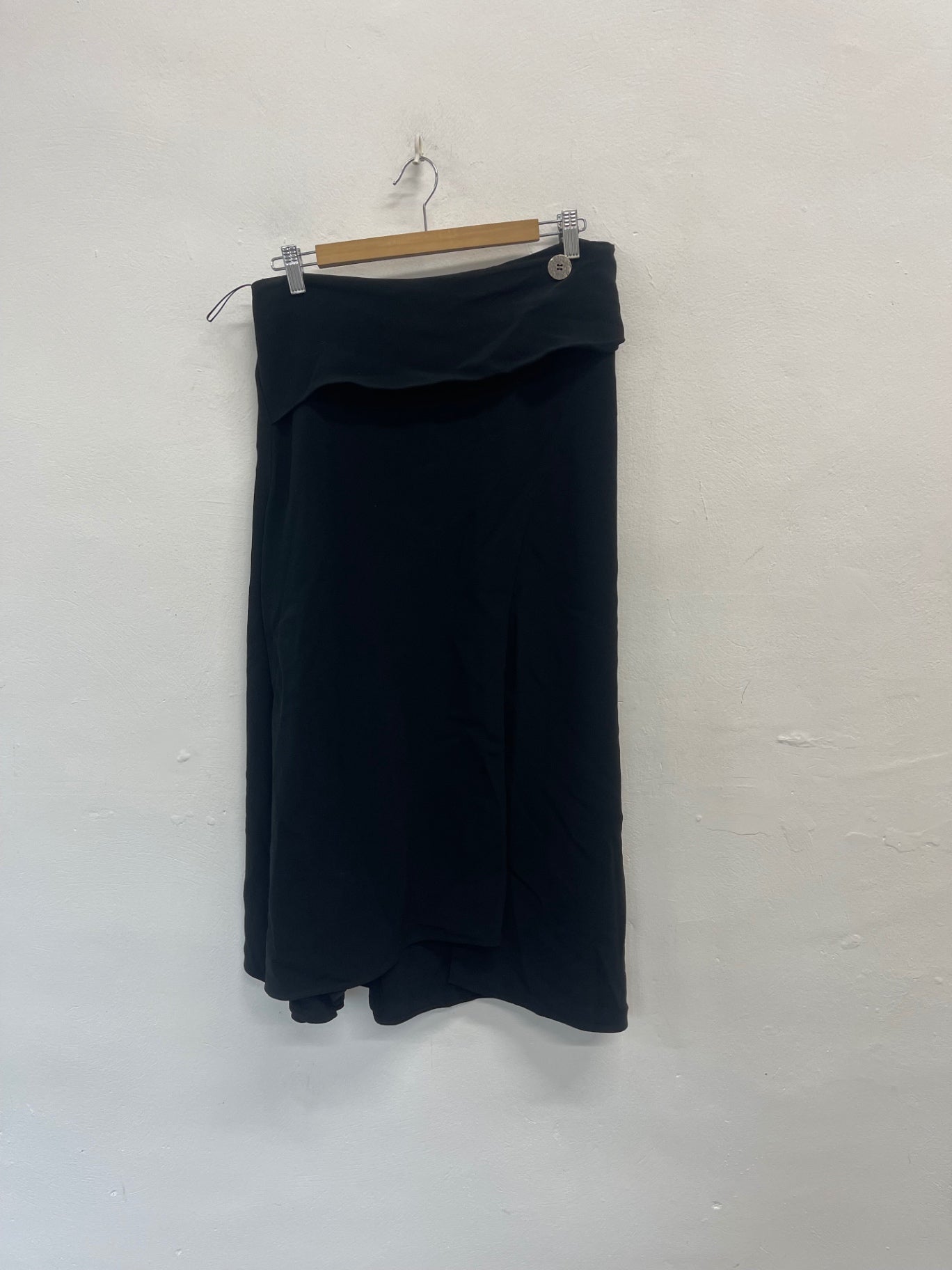Fabulous Victoria Beckham A Line Midi Skirt UK12 Black JW603