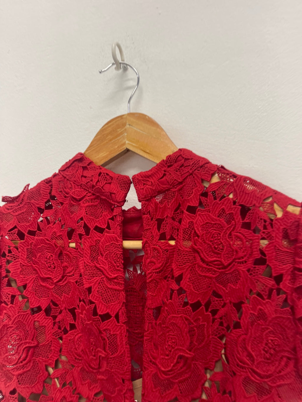Fabulous self-portrait red flower lace evening Dress Uk8 Red JW603