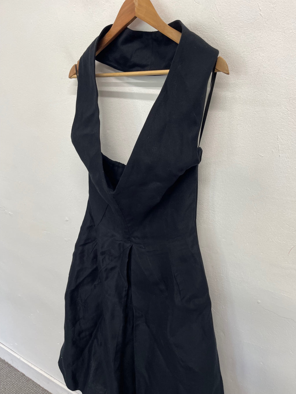 Fabulous Dolce & Gabbanna fit & flare evening Dress UK12-14 Black Shoulder strap JW603