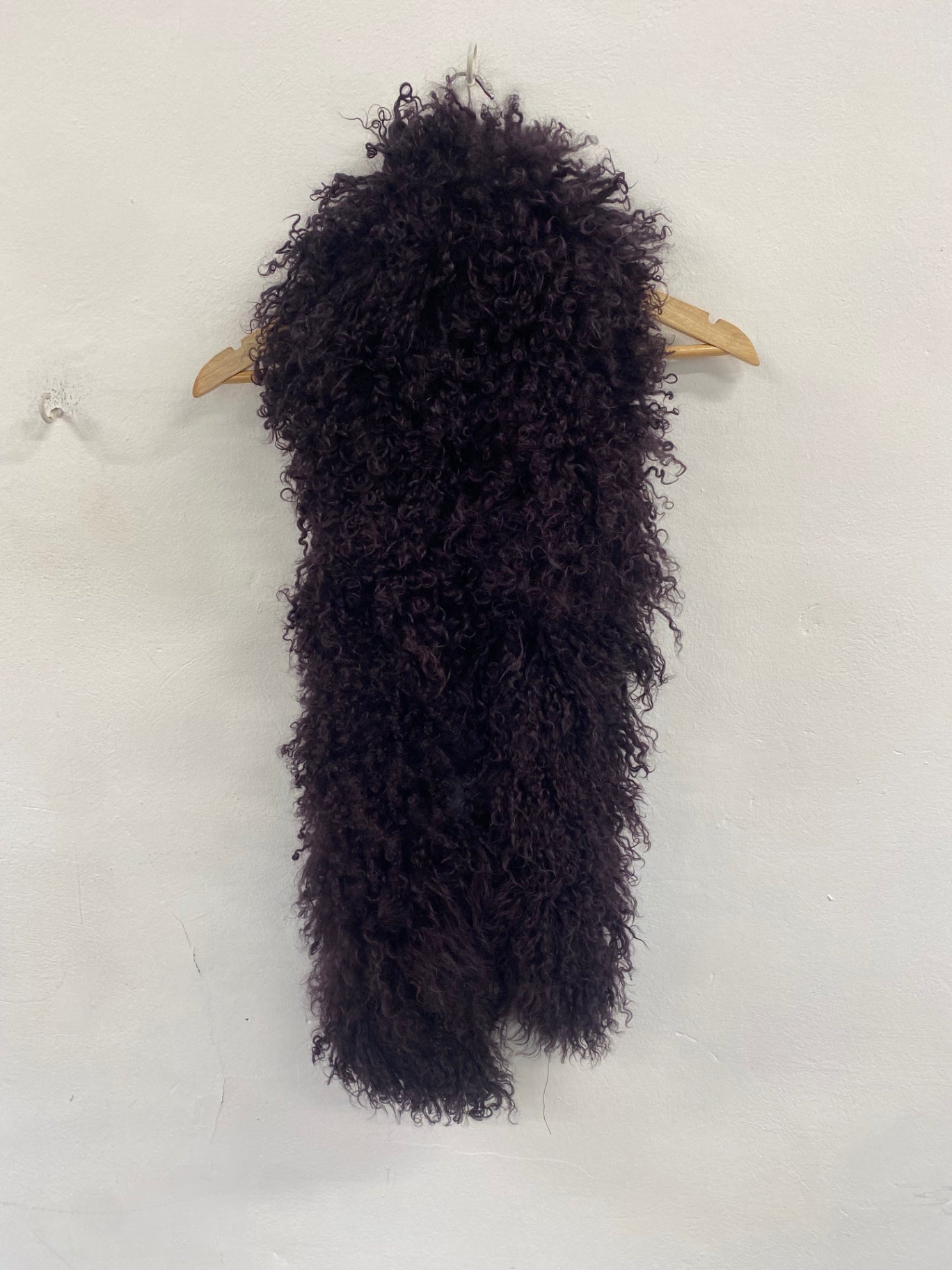 Fabulous Karl Donoghue lamb skin fleece wool leather Scarf One size Purple KW605