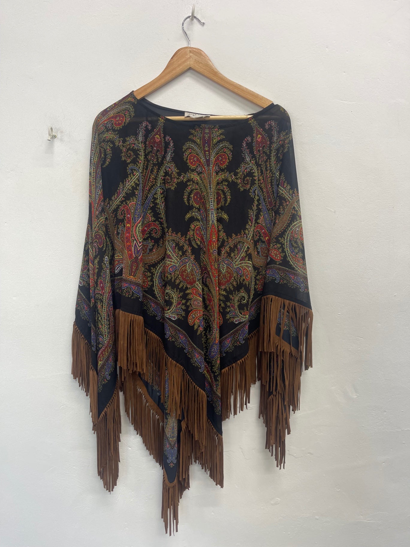 Fabulous Joseph Ribkoff tasseled boho Poncho Top uk10 Black KW605