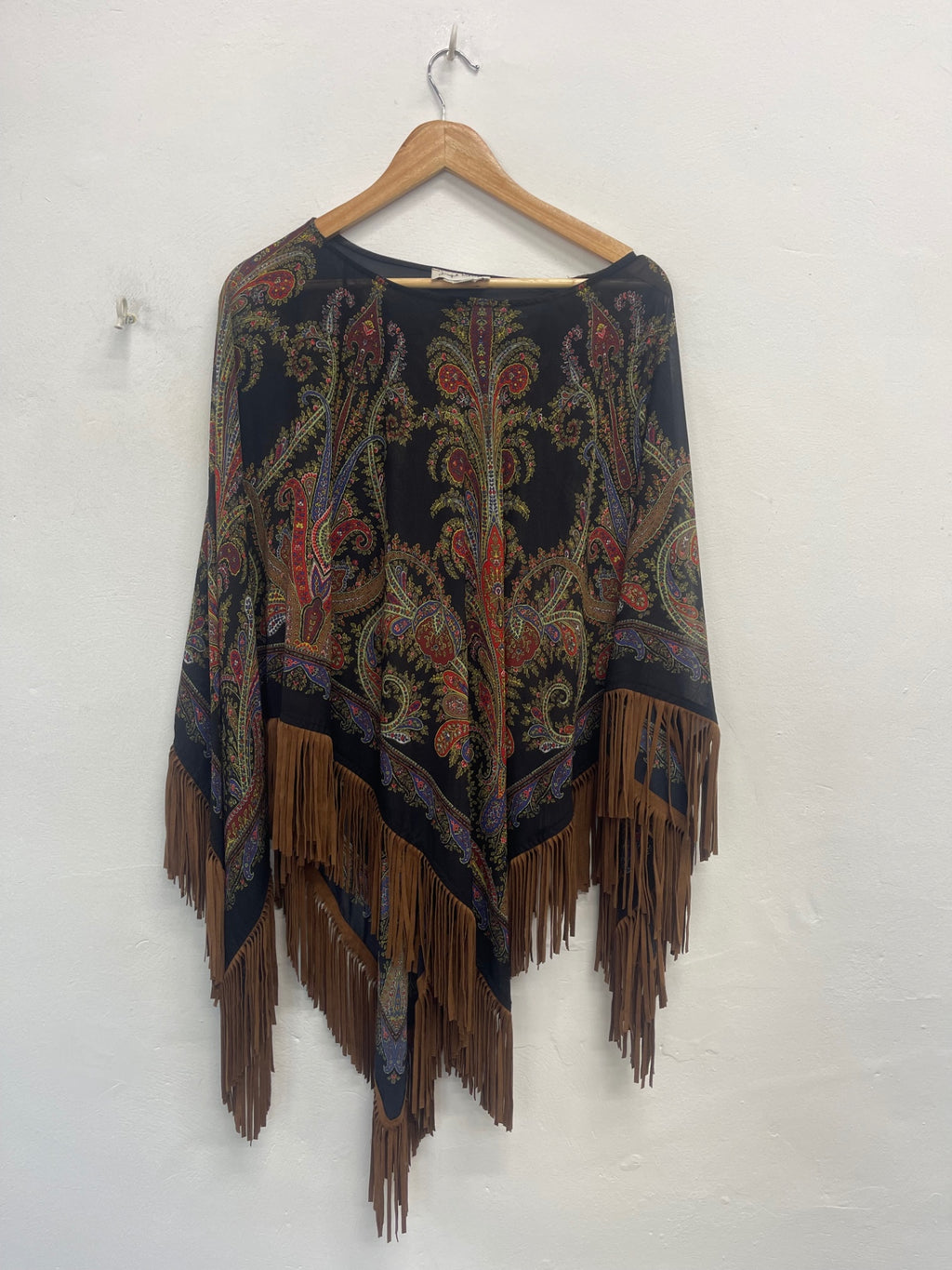 Fabulous Joseph Ribkoff tasseled boho Poncho Top uk10 Black KW605
