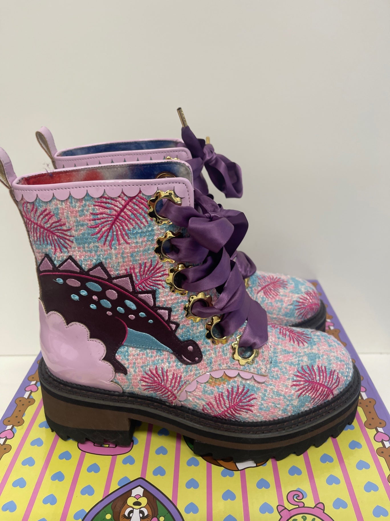 Fabulous Jurassic Jump 1992 irregular choice RARE Boots Uk5 Pink New KW605