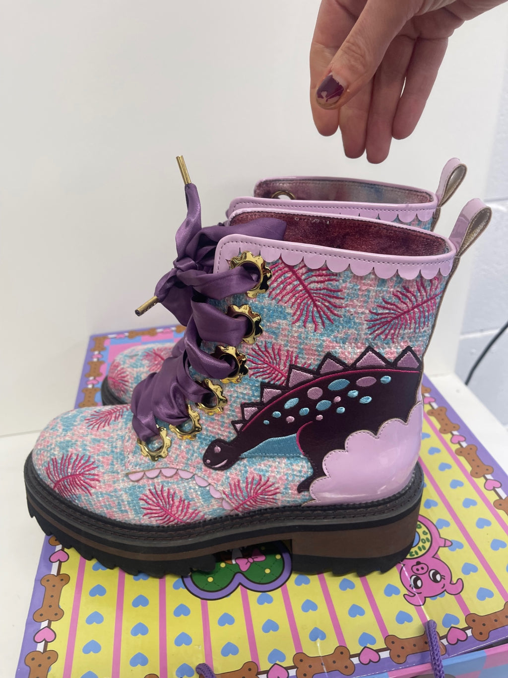 Fabulous Jurassic Jump 1992 irregular choice RARE Boots Uk5 Pink New KW605