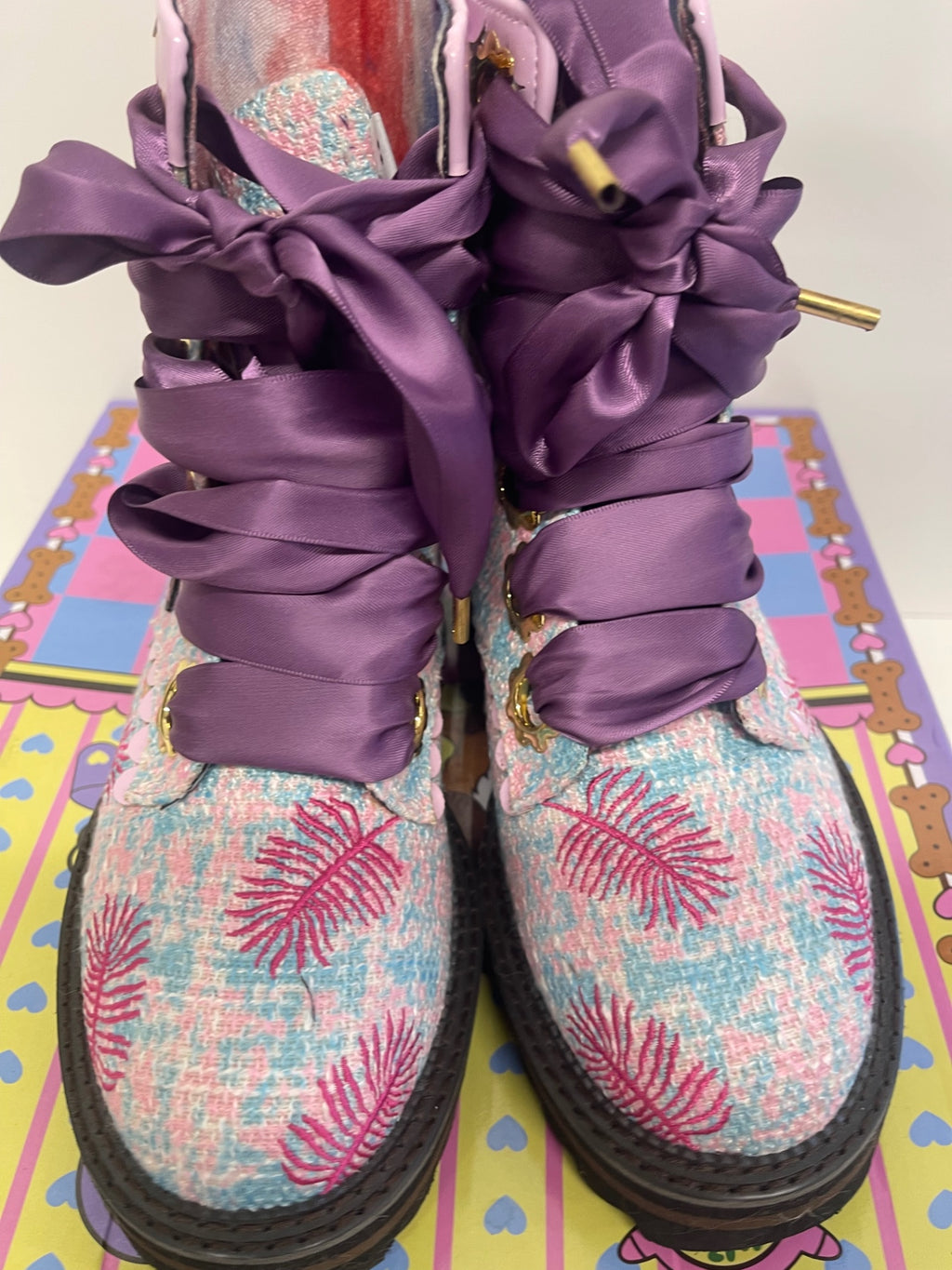 Fabulous Jurassic Jump 1992 irregular choice RARE Boots Uk5 Pink New KW605