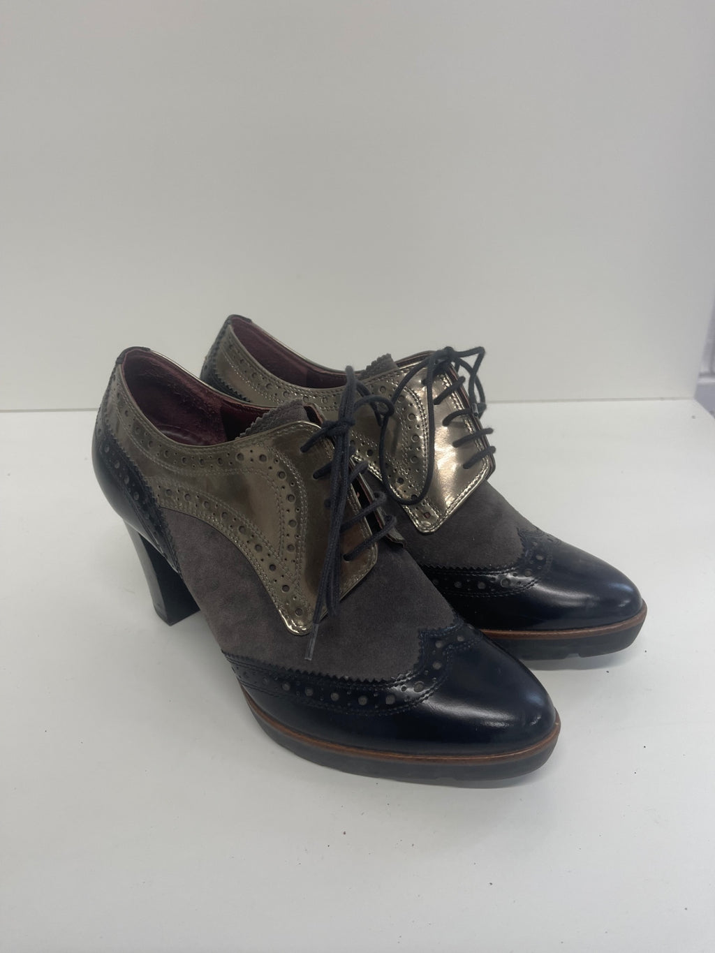 Fabulous Hogl heeled leather Loafer Shoes Uk4 Black & nude KW605