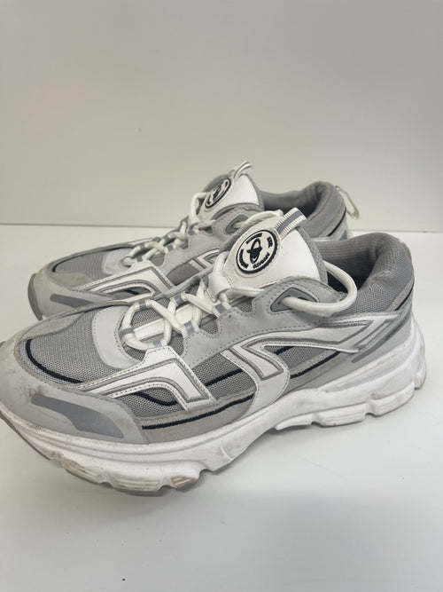 Fabulous AXEL ARIGATO R Trail Sneakers UK6 White/Grey KB606