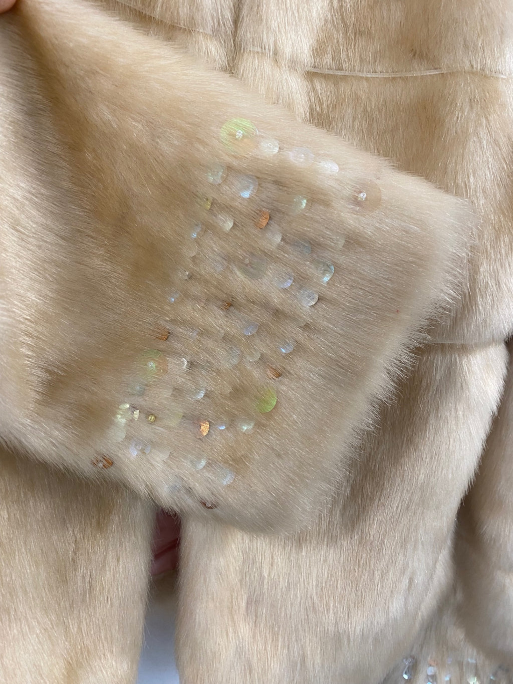 Gorgeous BIRGER & MIKKELSEN Night Faux fur jacket UK10 Beige sequins boho chic KW605