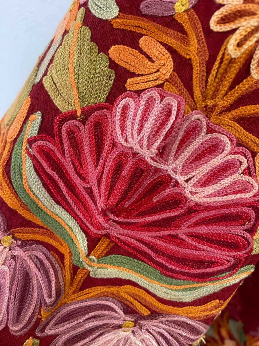 Fabulous floral vintage style ethnic Asian Hand Embroidered Jacket UK12-14 Red KW605