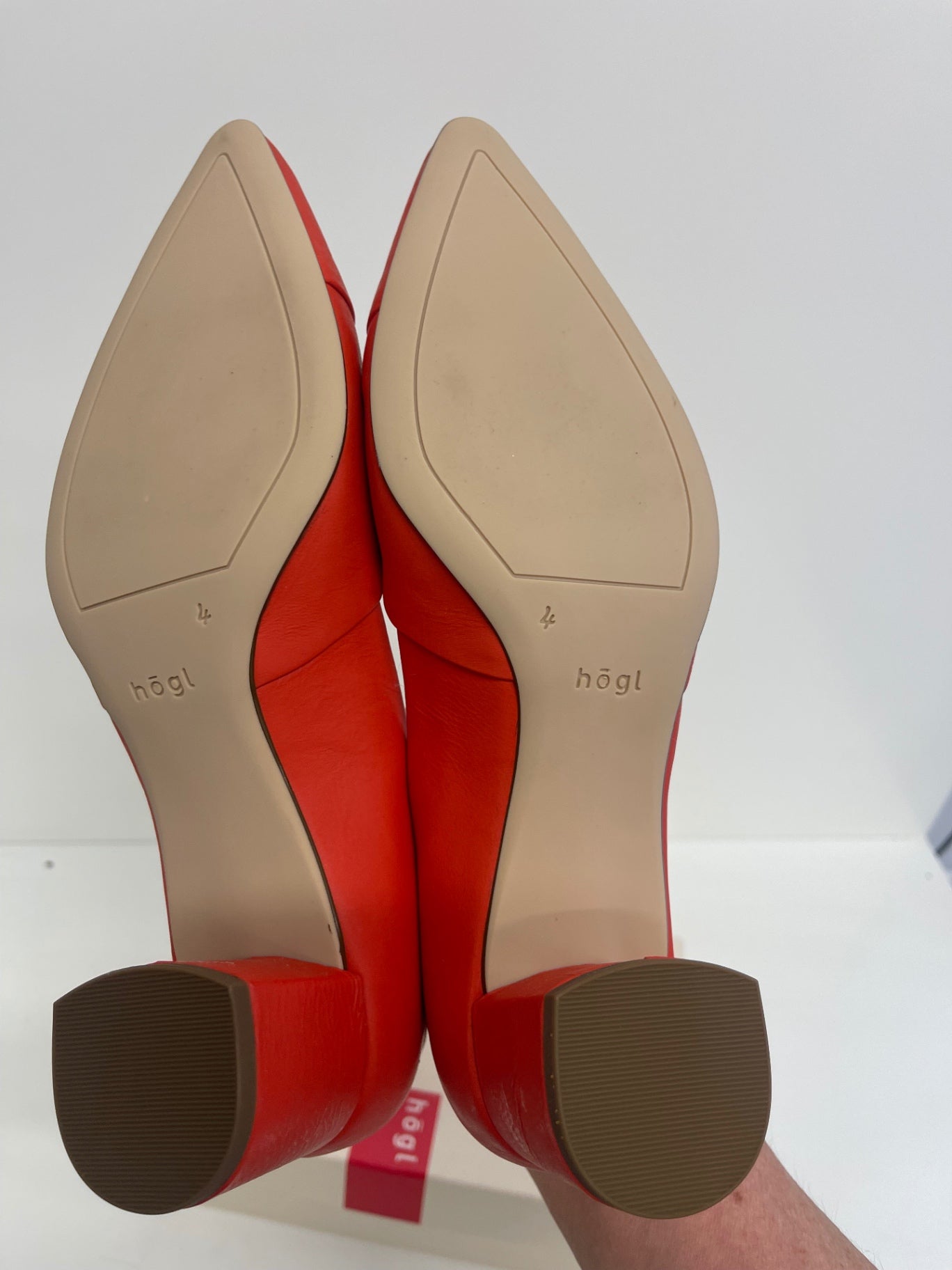 Fabulous Högl leather soft court heeled shoes UK4 Orange Coral kW605
