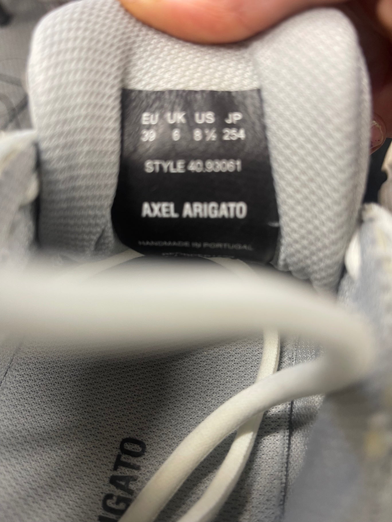 Fabulous AXEL ARIGATO R Trail Sneakers UK6 White/Grey KB606