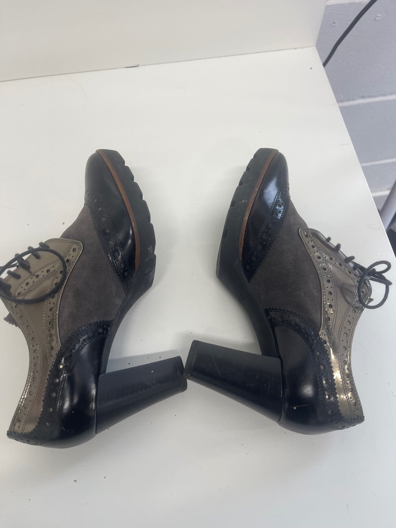 Fabulous Hogl heeled leather Loafer Shoes Uk4 Black & nude KW605