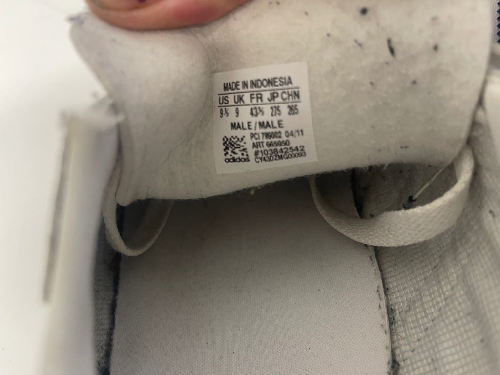 Fabulous adidas Rom Sneakers UK9 White & Blue GC607