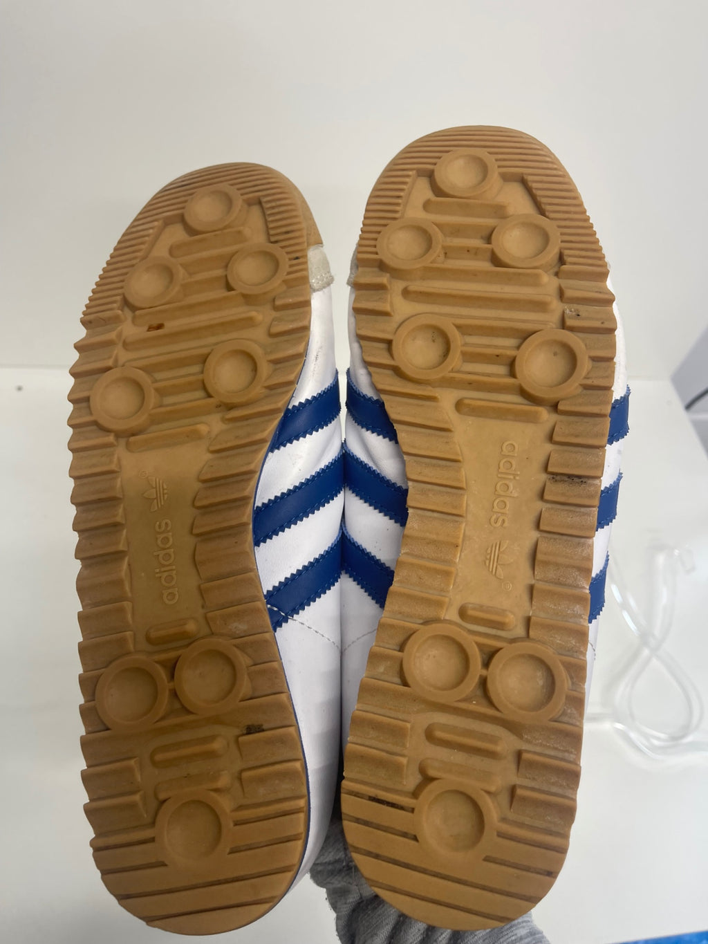 Fabulous adidas Rom Sneakers UK9 White & Blue GC607
