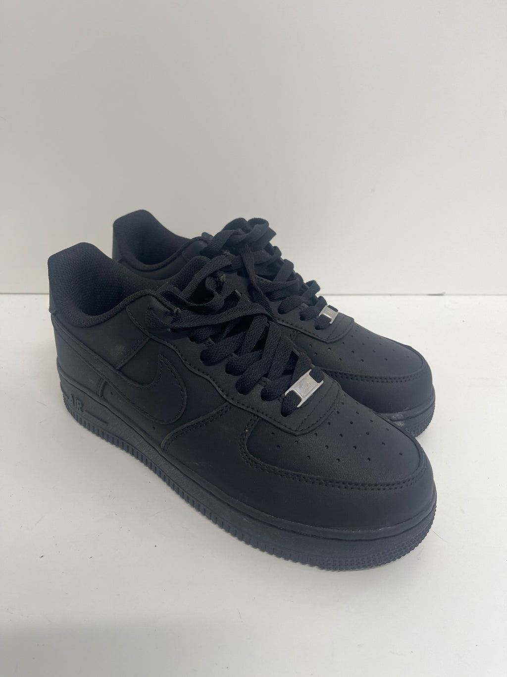 Fabulous Nike Air Force 1 low Sneakers Uk6 Black vGC GC607
