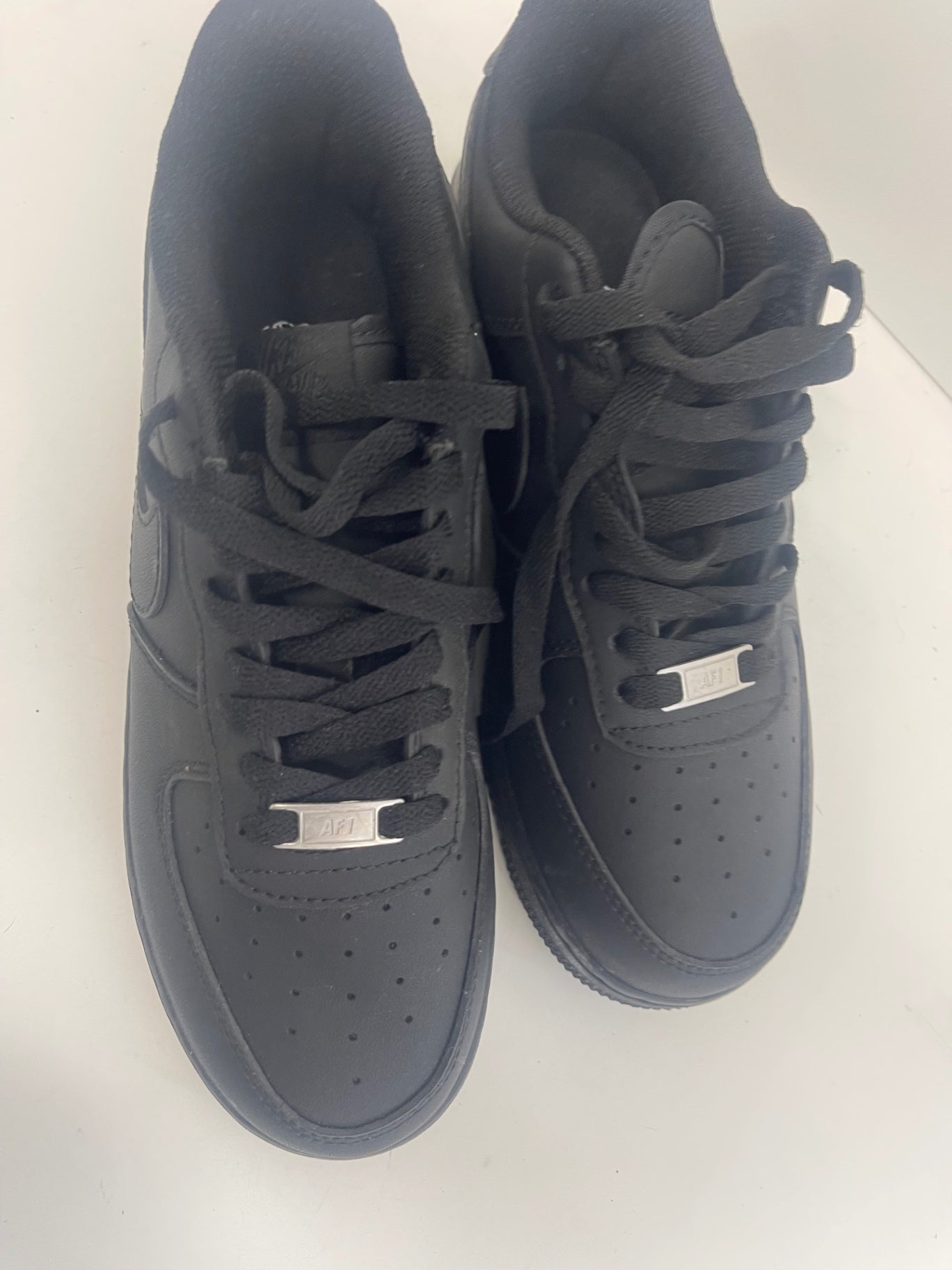 Fabulous Nike Air Force 1 low Sneakers Uk6 Black vGC GC607