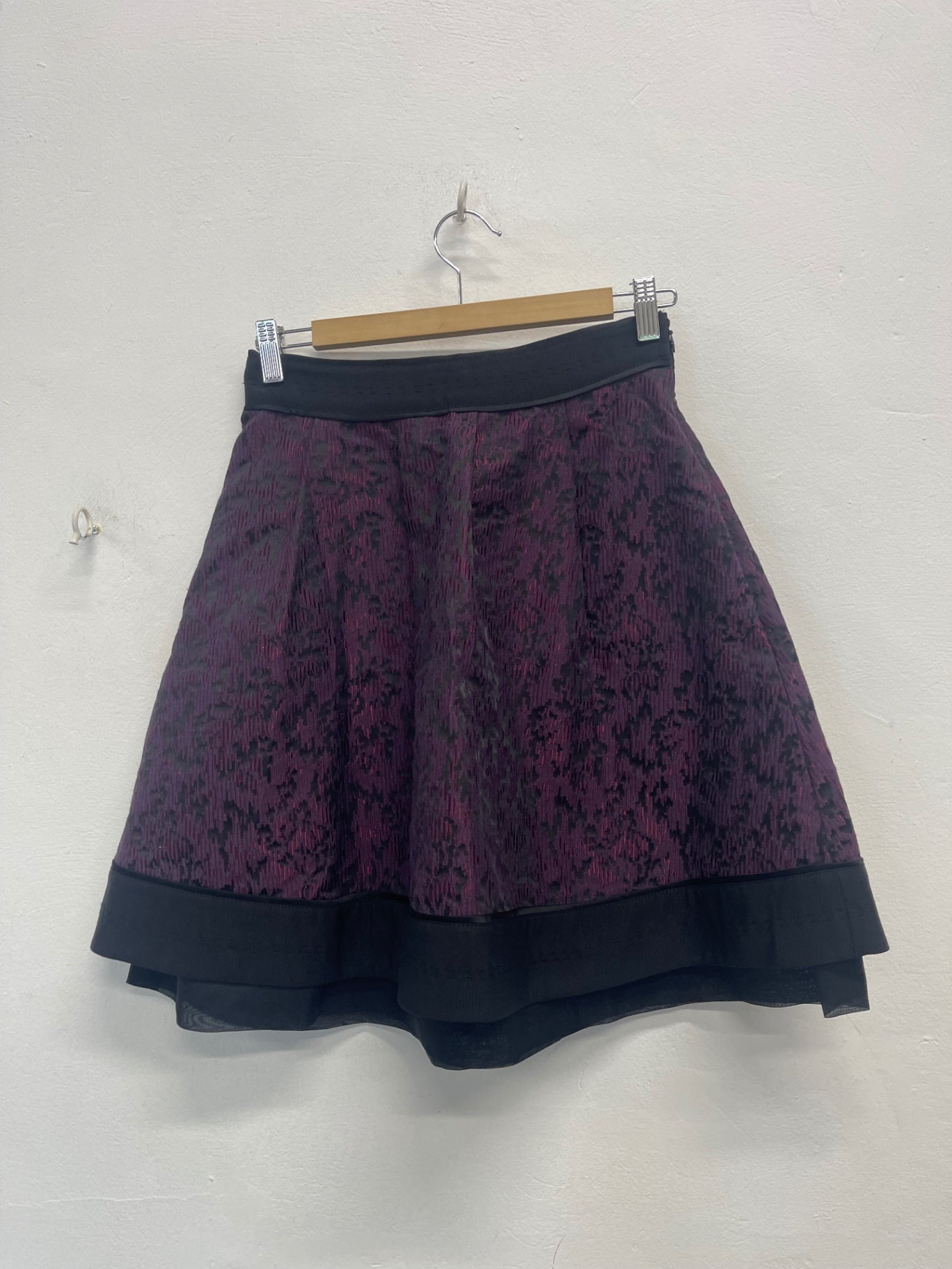 Fabulous Diane von Furstenberg mini occasion Skirt UK8 Purple FK608