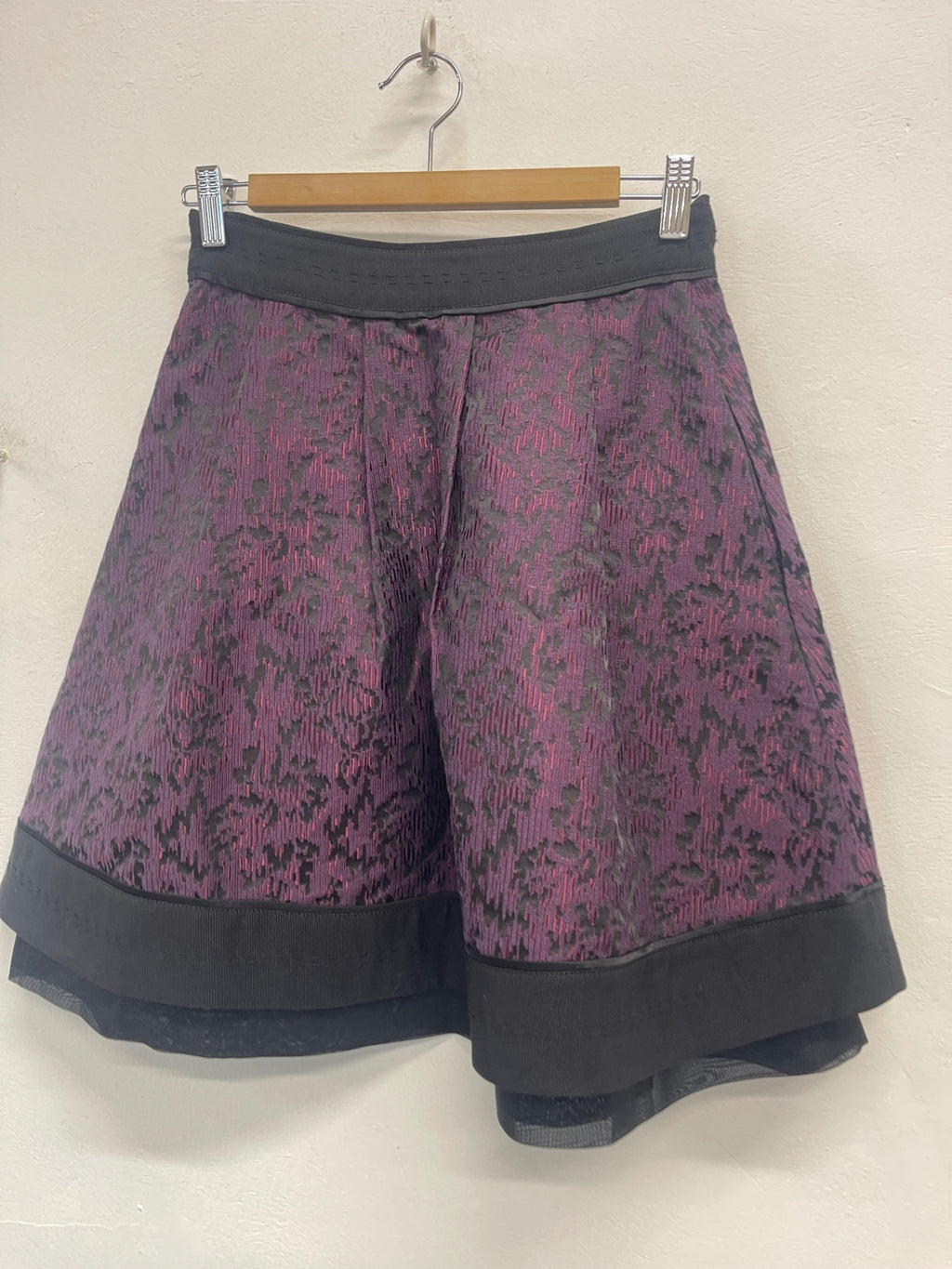 Fabulous Diane von Furstenberg mini occasion Skirt UK8 Purple FK608