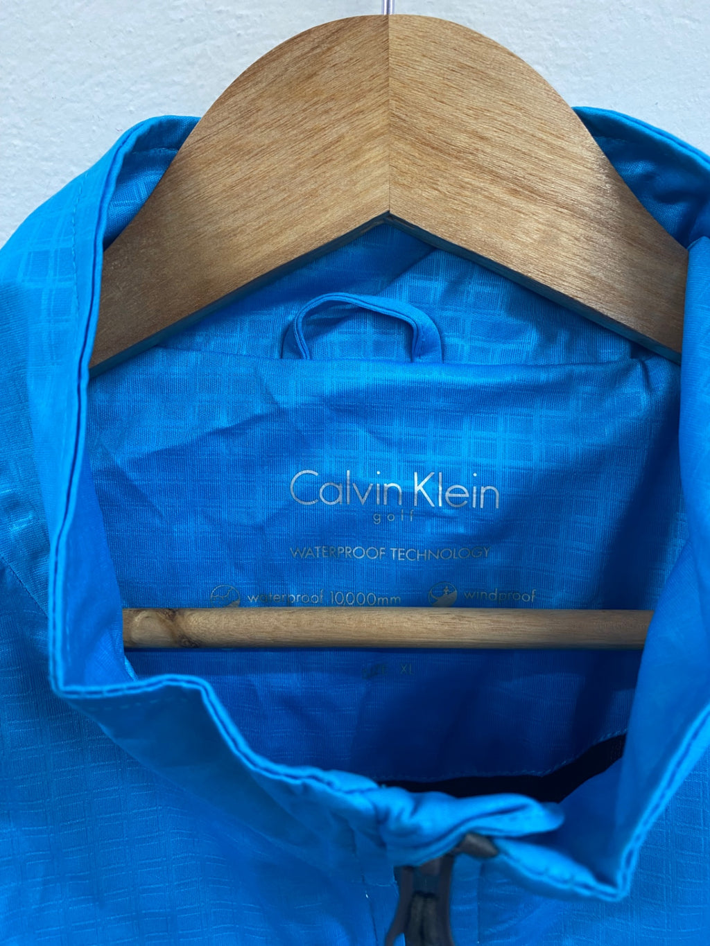 Fabulous Calvin Klein Golf Raincoat XL Blue technical FK608