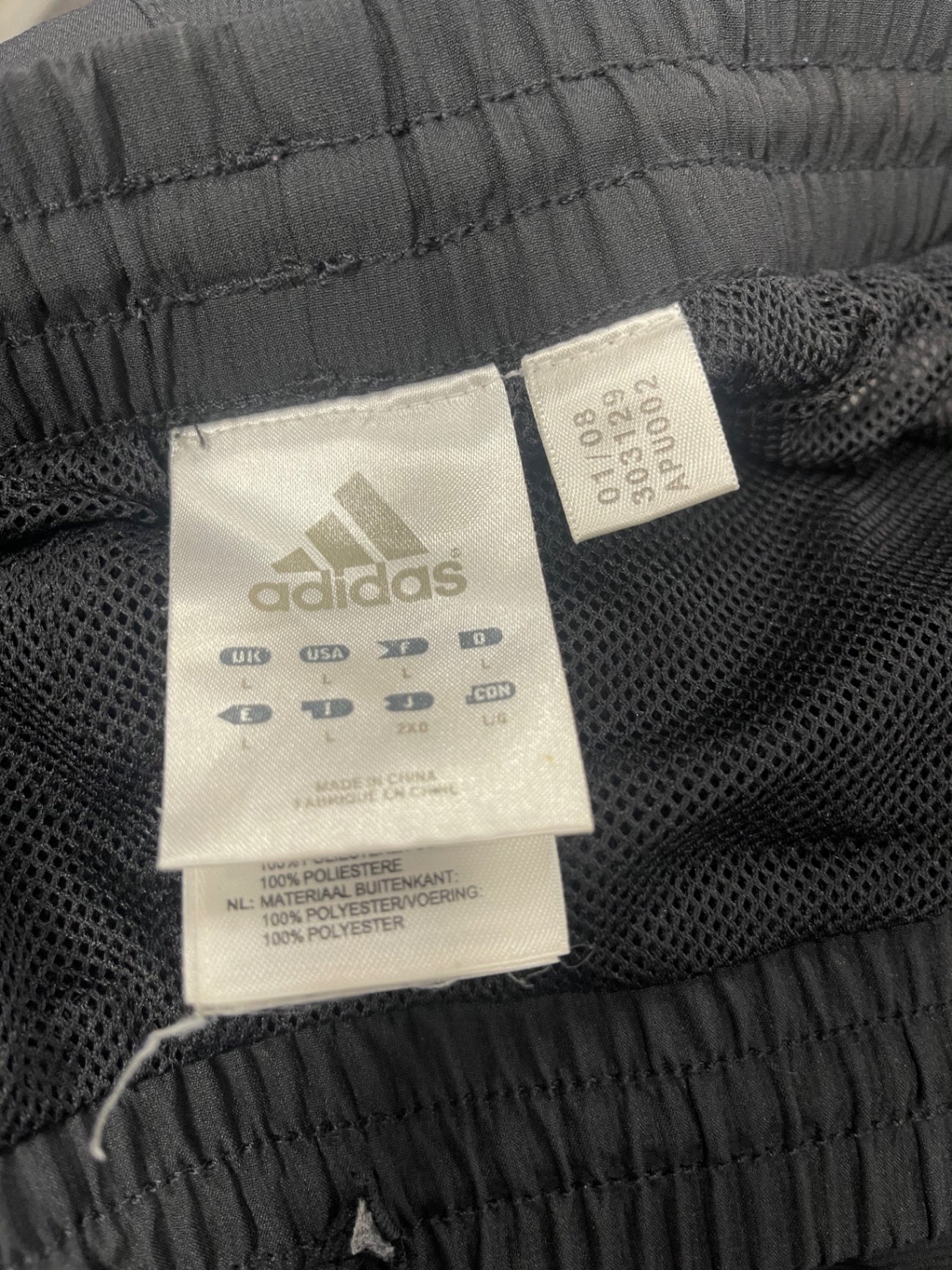 Fabulous vintage adidas 3/4 technical Shorts UkL Black FK608