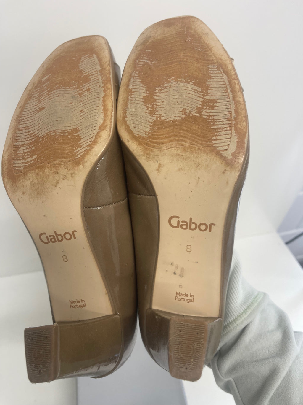 Fabulous Gabor admiration patent court classics  UK8 Taupe Beige FK608