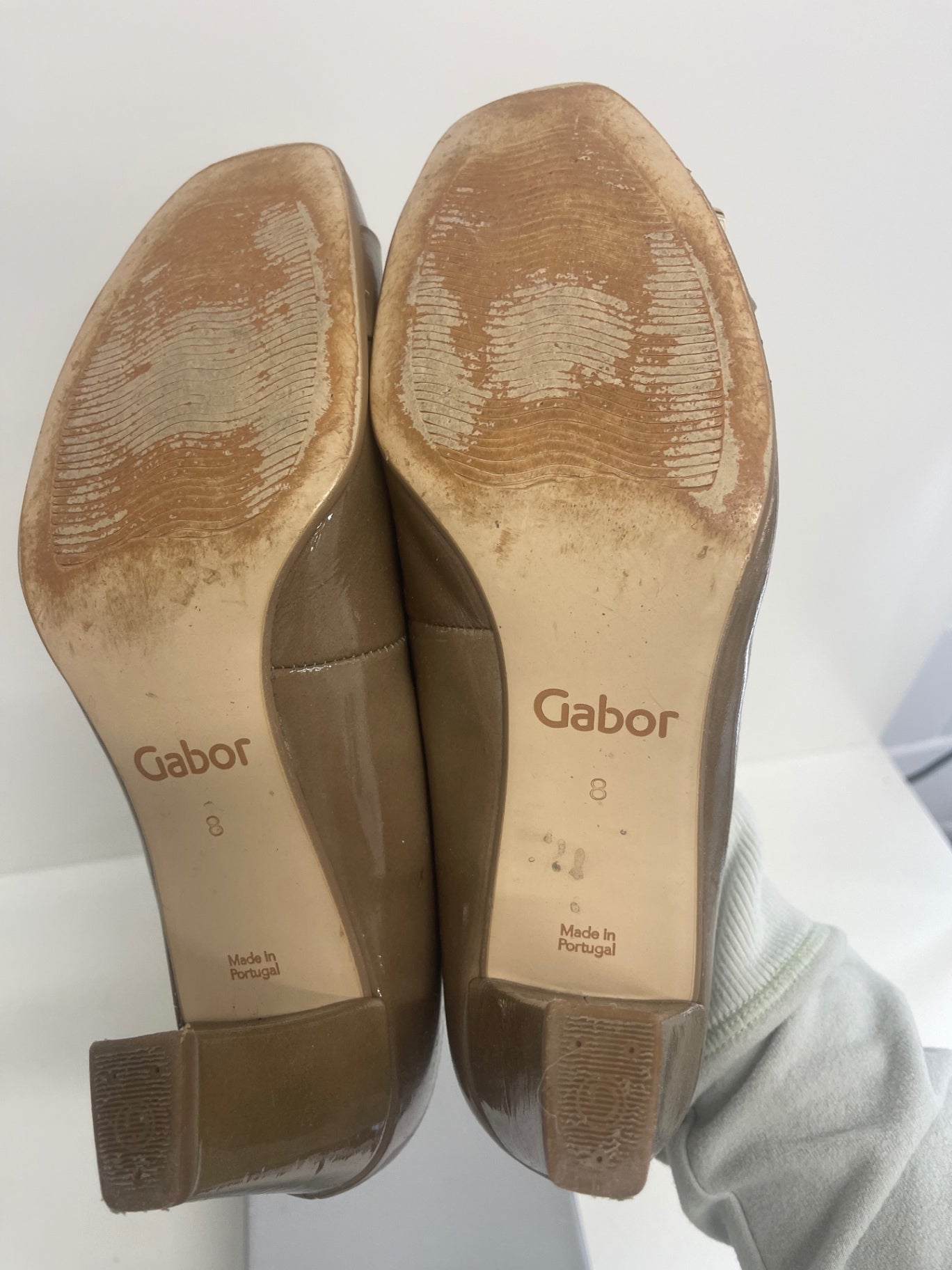 Fabulous Gabor admiration patent court classics  UK8 Taupe Beige FK608