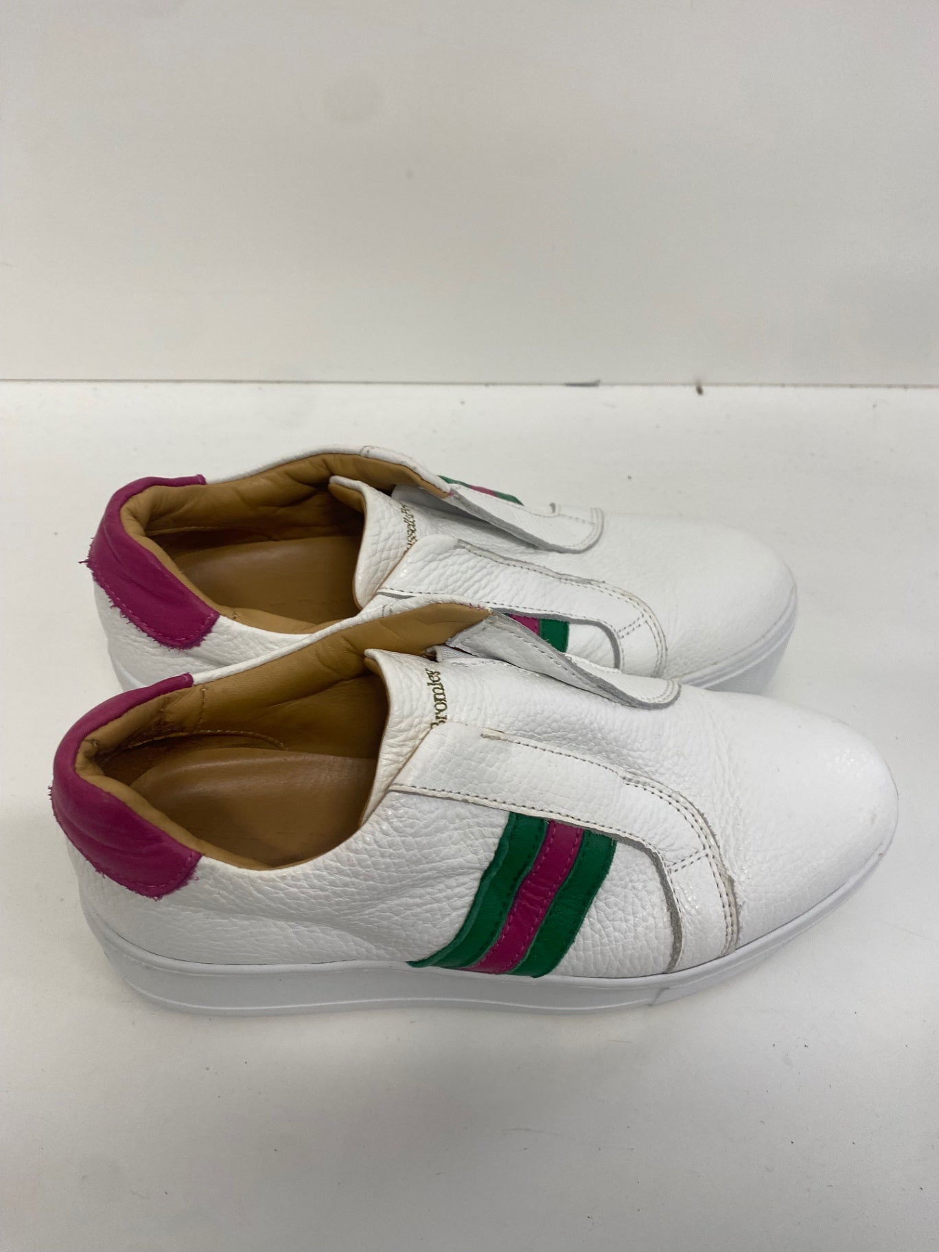 Fabulous Russell & Bromley flatform leather stripe Sneakers UK3 White & pink FK608