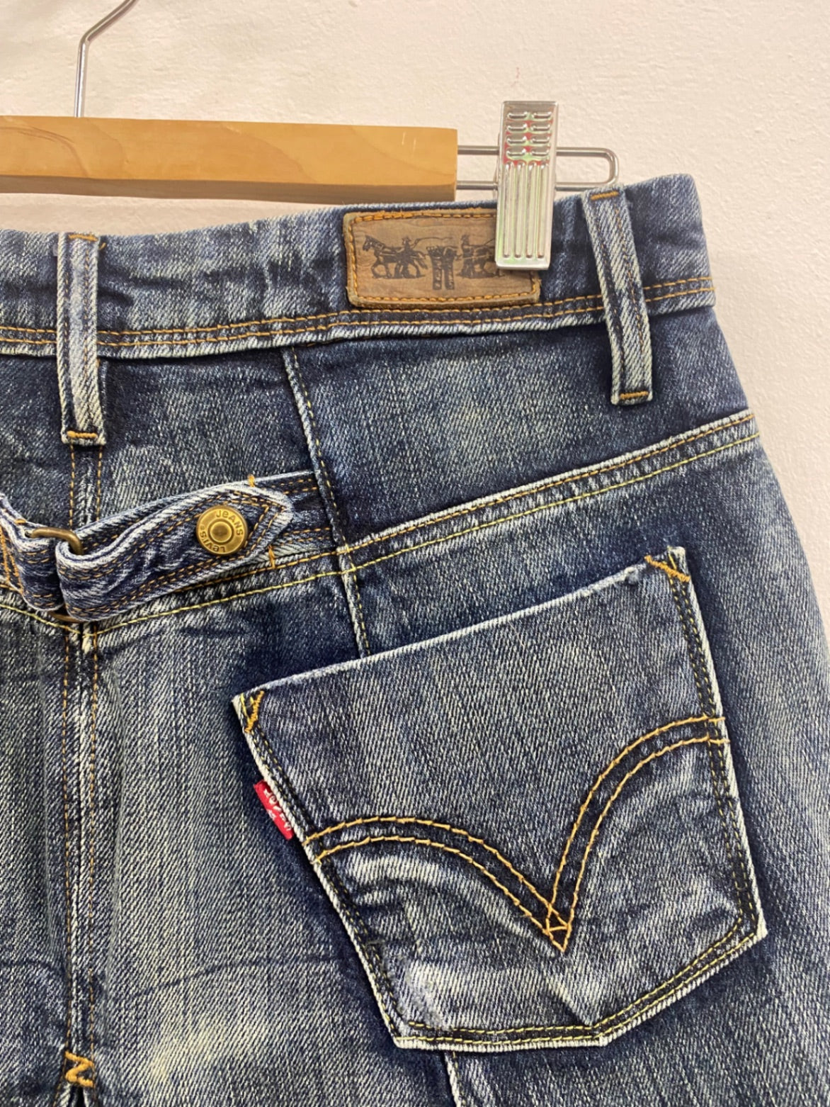 Fabulous Levi's Skirt W28" Blue Vintage tulip denim western boho chic FK608