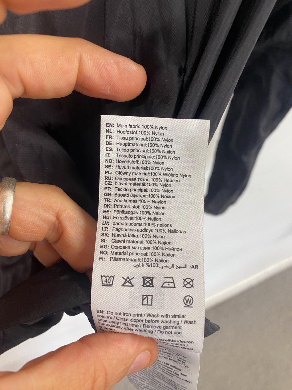 Fabulous Asics Windproof Running Jacket L Black Lightweight FK608
