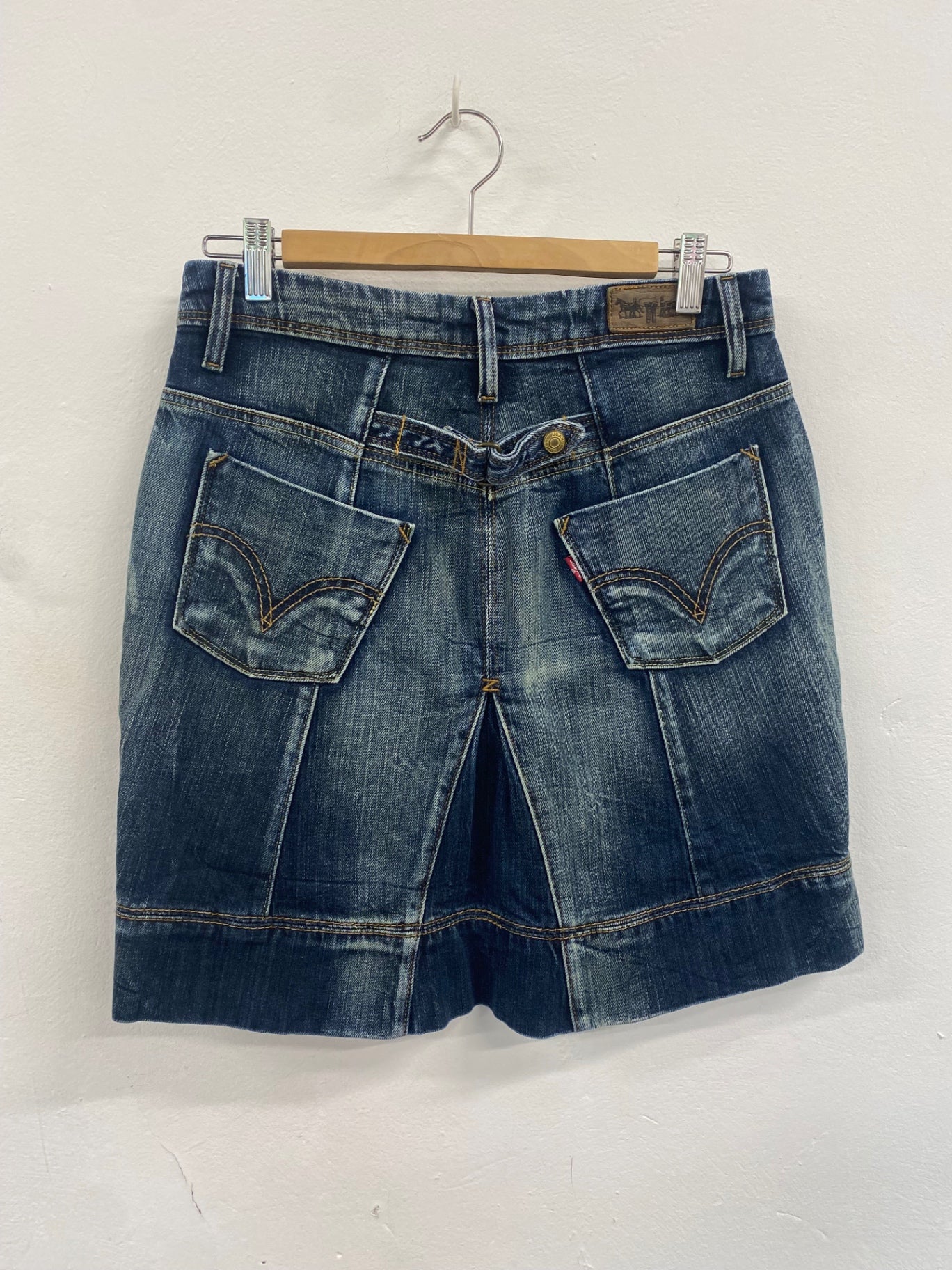Fabulous Levi's Skirt W28" Blue Vintage tulip denim western boho chic FK608