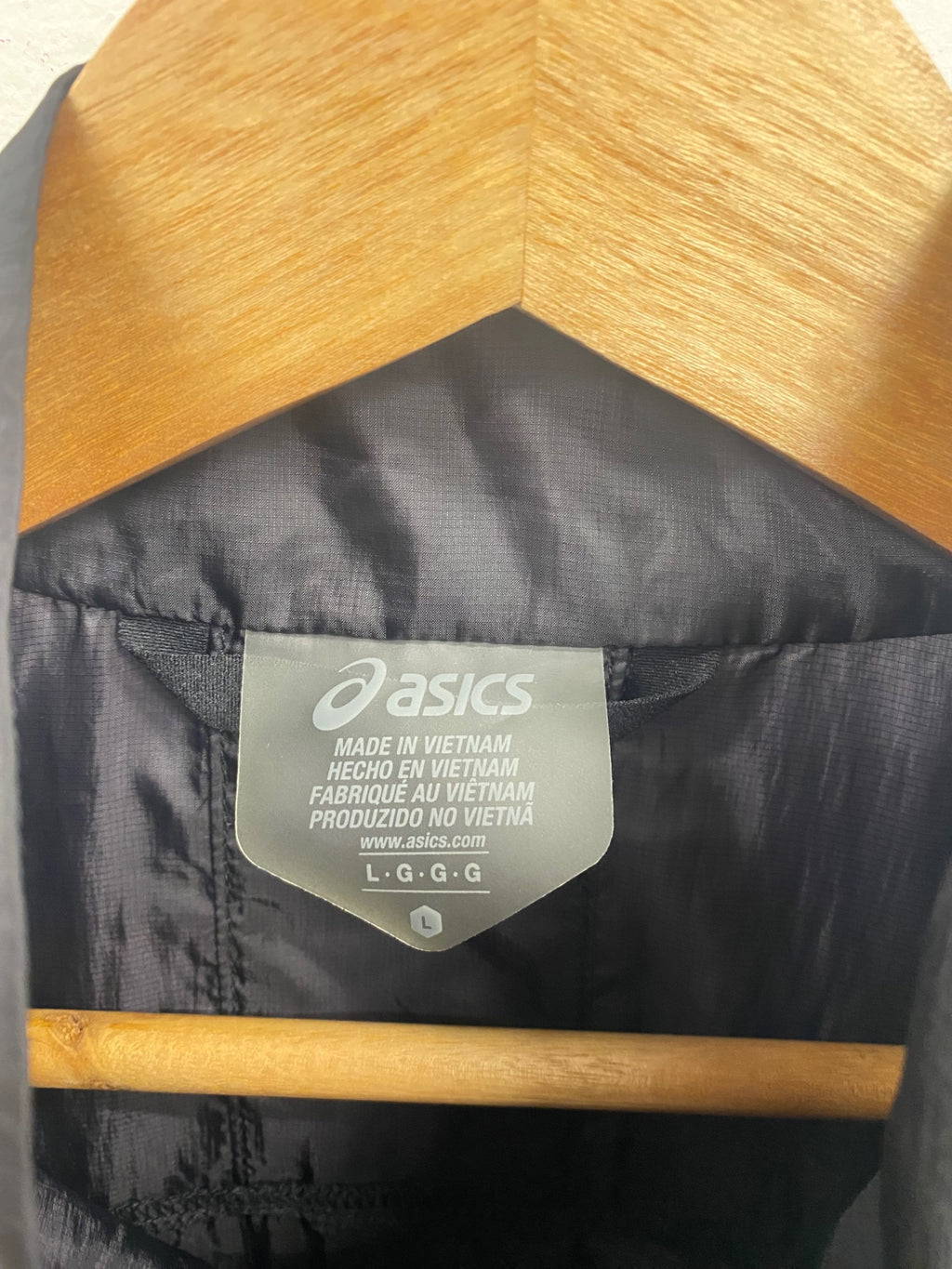 Fabulous Asics Windproof Running Jacket L Black Lightweight FK608