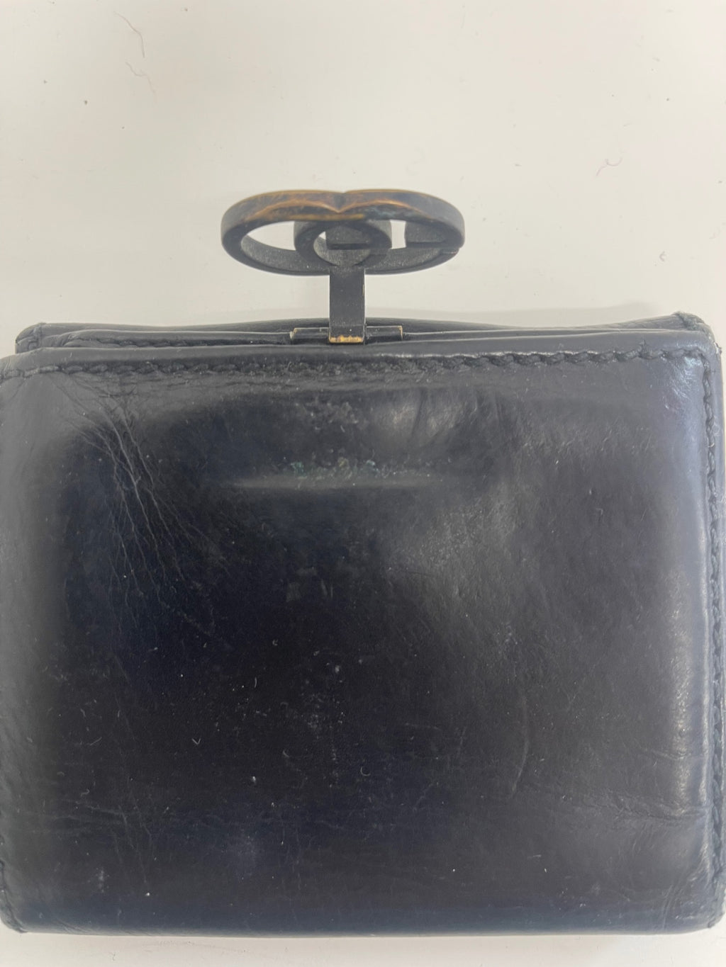 Fabulous Gucci vintage flap Wallet leather FK608