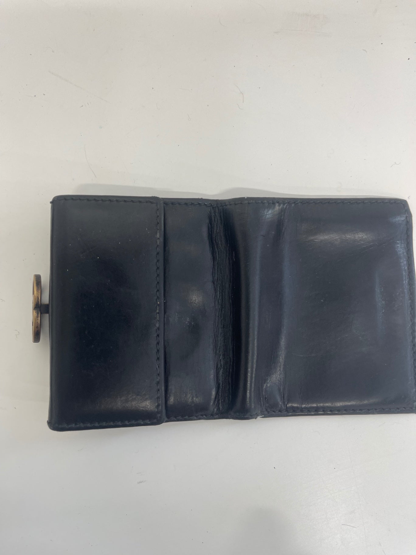 Fabulous Gucci vintage flap Wallet leather FK608