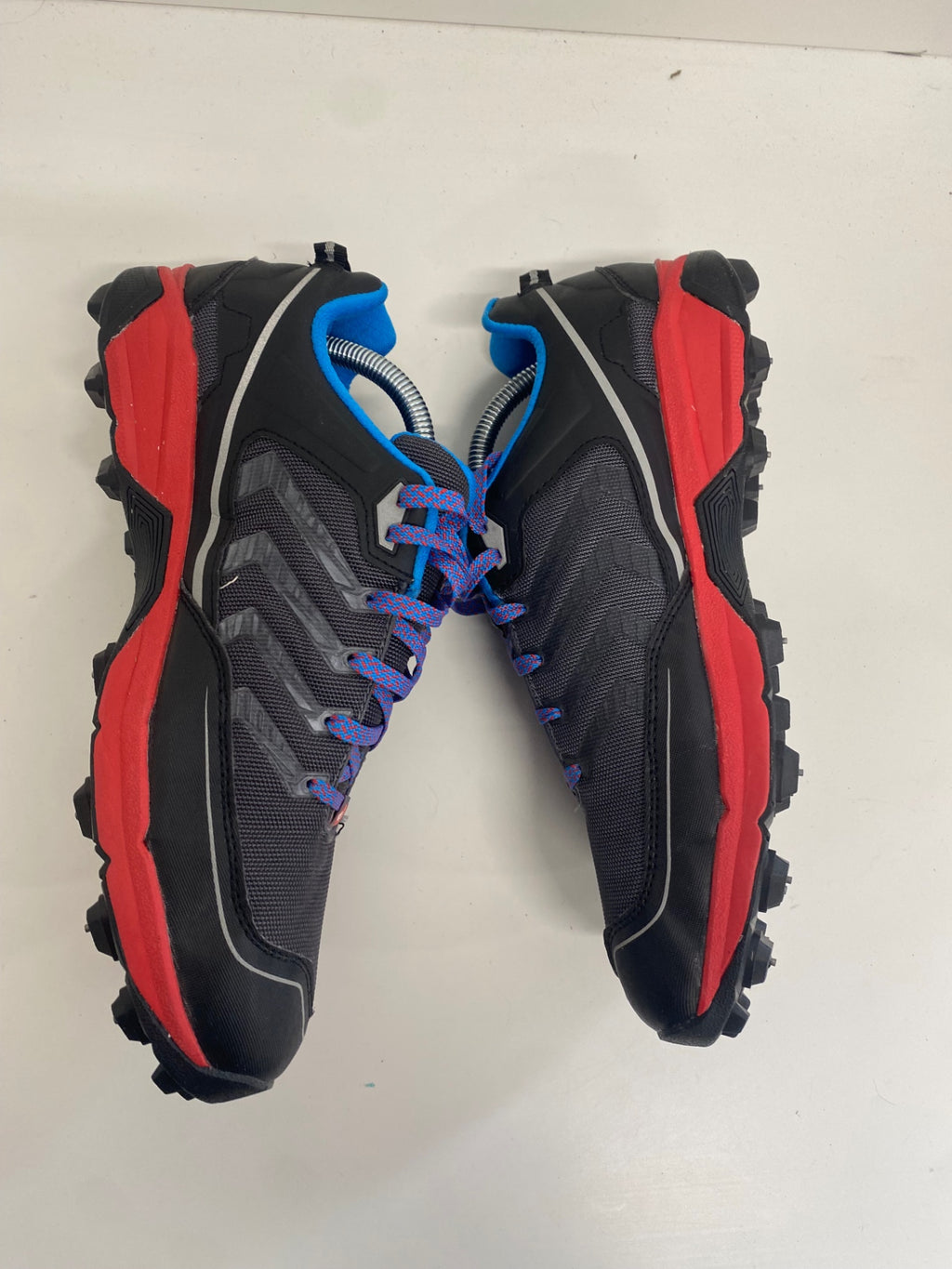 Fabulous INOV-8 ArcticClaw 300 Thermo primaloft trail Ice running trainers UK9 Black/Gray with red accents FK608