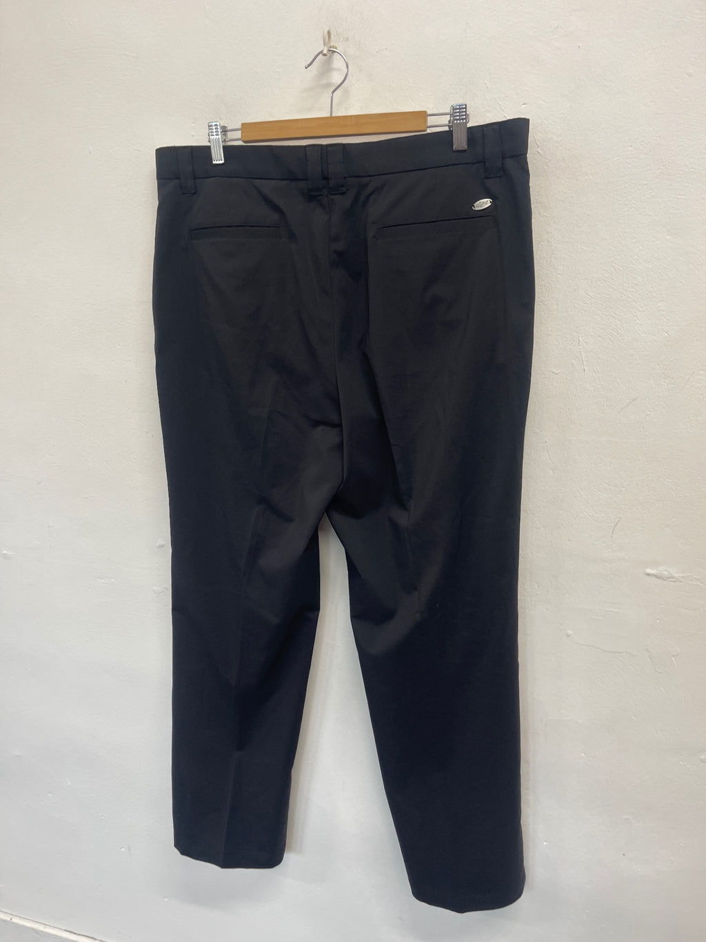 Fabulous Greg Norman Golf Trousers 38X32 Black ES609
