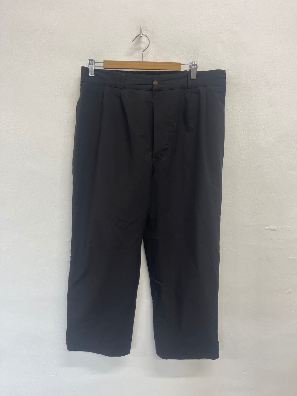Fabulous PROQUIP Gold Waterproof Trousers UK XL Black Leg 29” ES609