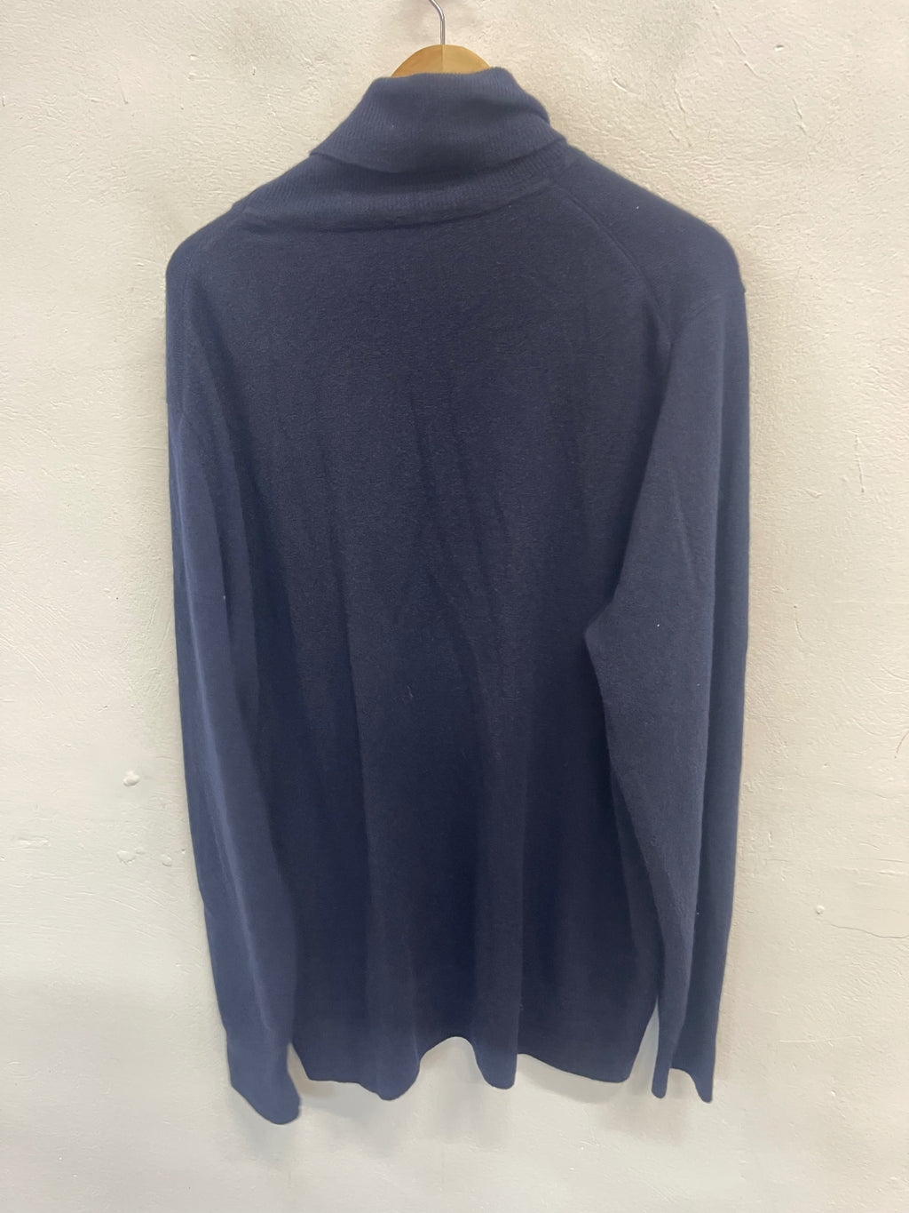 Fabulous UNIQLO pure Cashmere rollSweater XL Dark Blue
