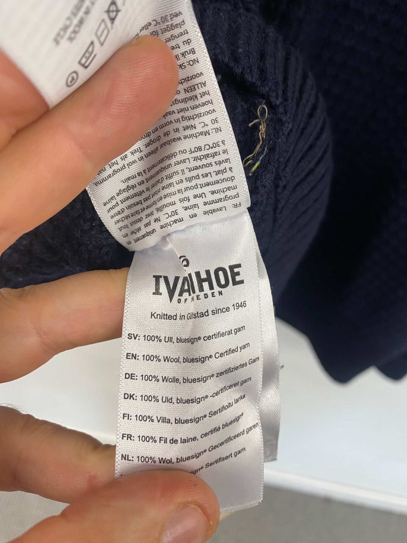 Fabulous Ivanhoe of Sweden 1/4 Zip Jumper XL Navy golf pure wool ES609